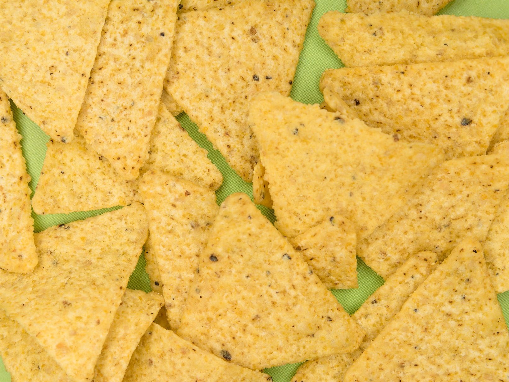 Alnatura ruf zwei Sorten Mais-Chips zurück. Alnatura ruf zwei Sorten Mais-Chips zurück.