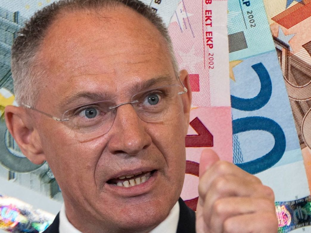 Pressekonferenz live: ""Sozialleistungsbetrug - Jahresbilanz 2021".
