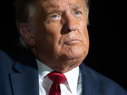 Ehemaliger US-Präsident fordert Rücktritt des Richters Ehemaliger US-Präsident fordert Rücktritt des Richters