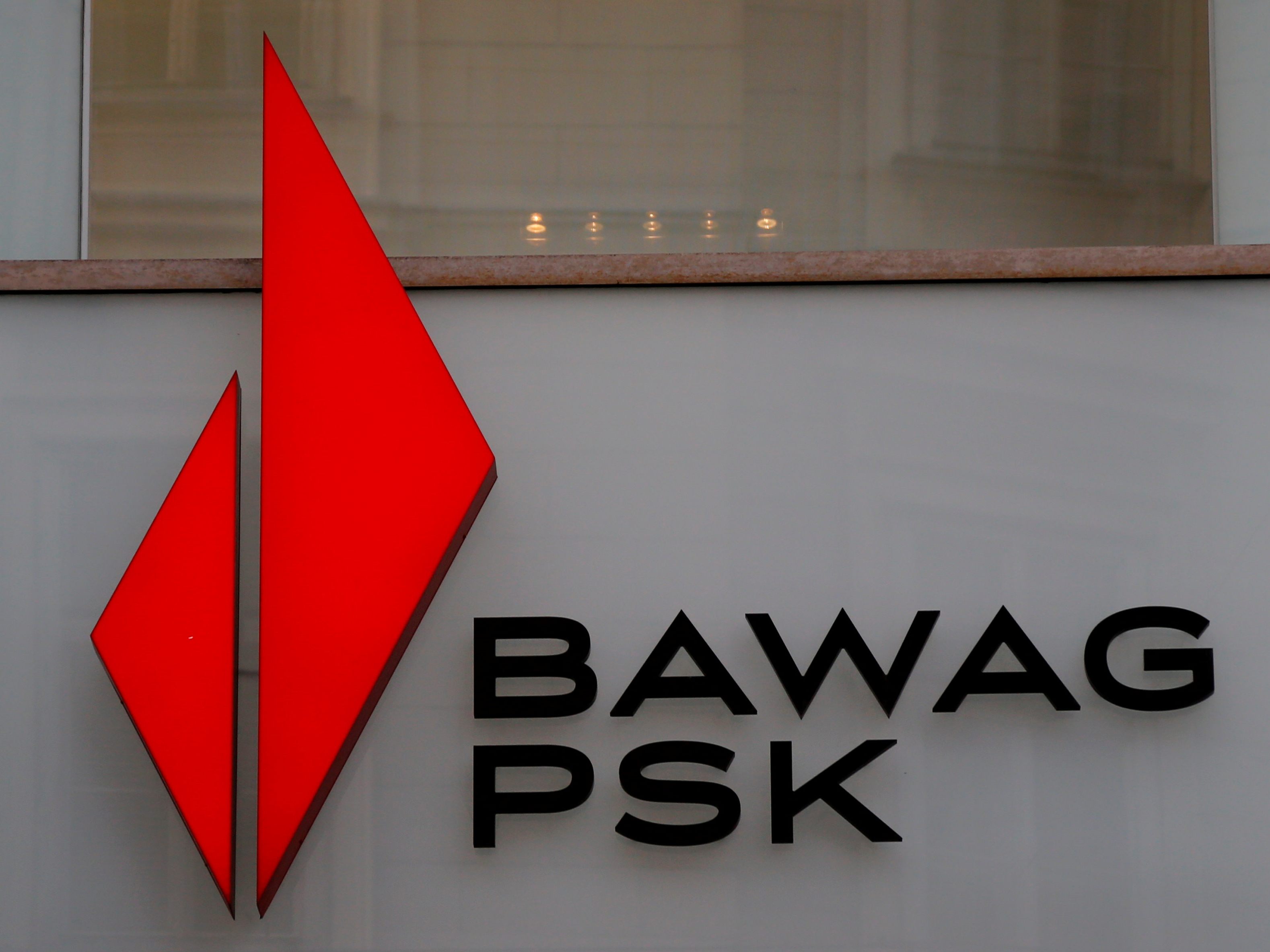 BAWAG-Kunden bekommen nach der Einigung mit der AK Geld zurück. BAWAG-Kunden bekommen nach der Einigung mit der AK Geld zurück.