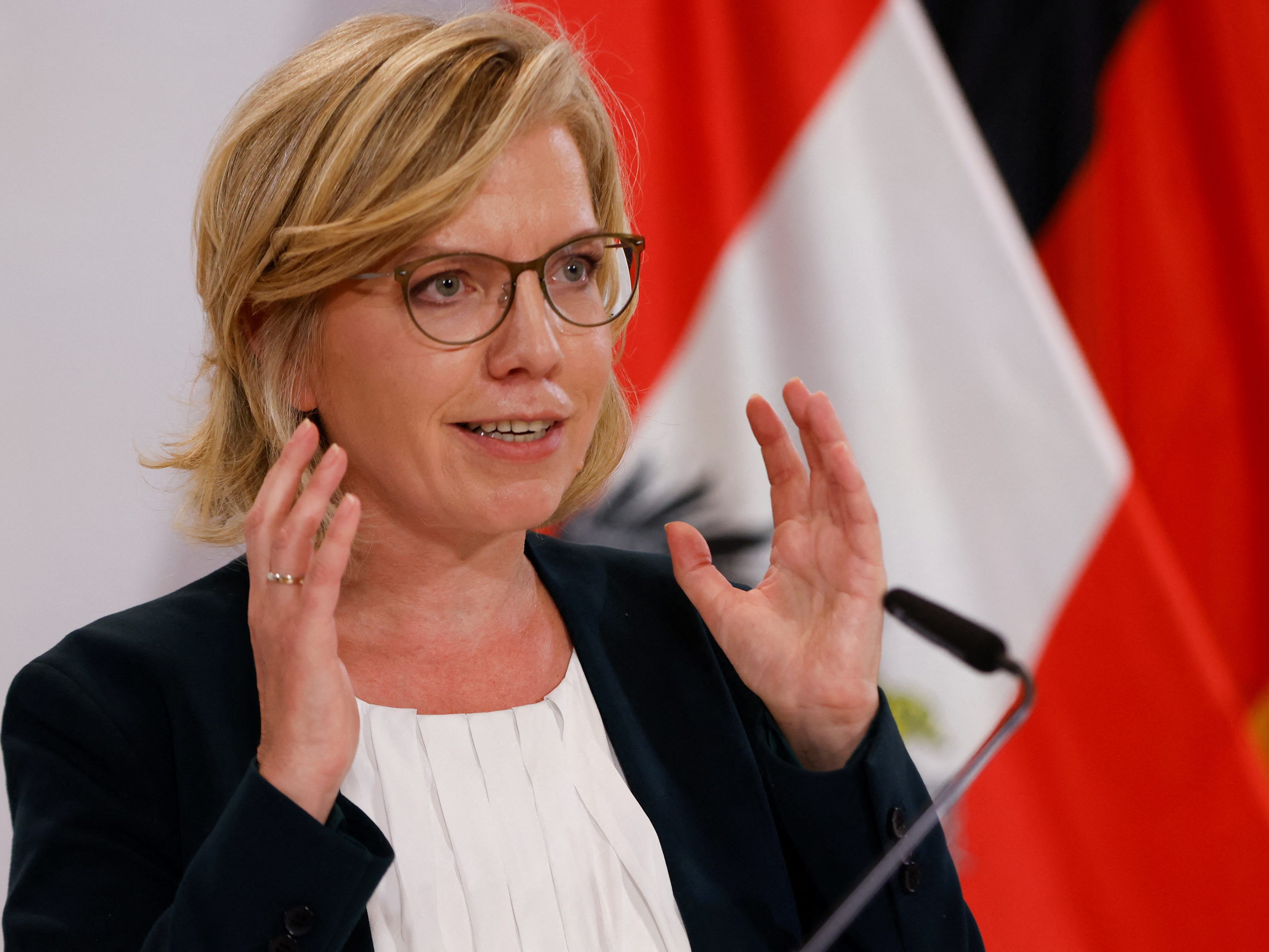 Laut Energieministerin Leonore Gewessler hat die Wien Energie die Regierung um finanzielle Unterstützung gebeten.