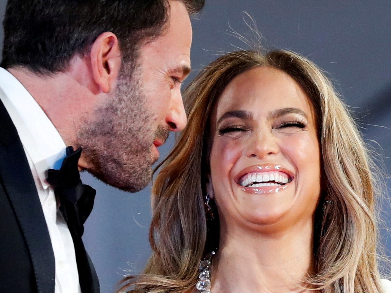 Auch die Ehe von Jennifer Lopez und Ben Affleck werde nicht auf Dauer halten, ist der erste Ehemann der Sängerin überzeugt. Auch die Ehe von Jennifer Lopez und Ben Affleck werde nicht auf Dauer halten, ist der erste Ehemann der Sängerin überzeugt.