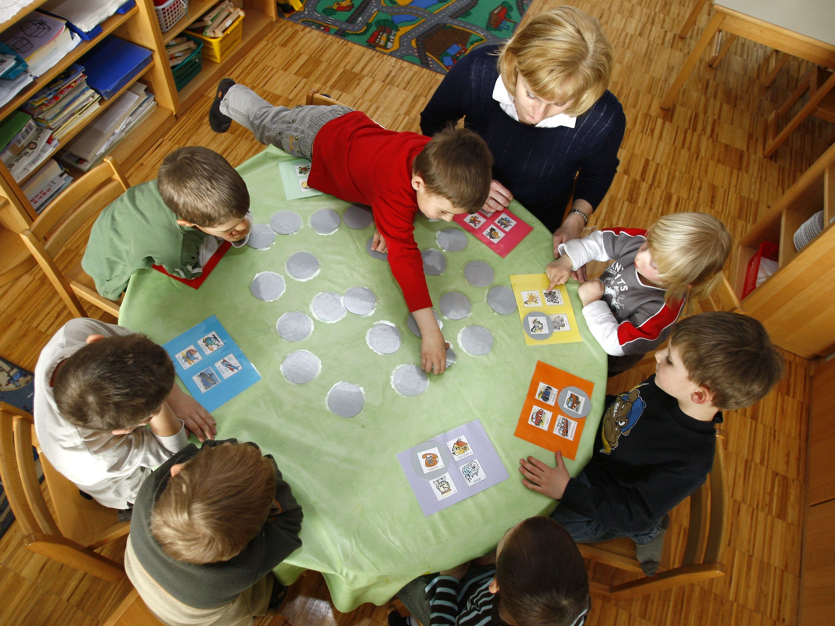 Neue Ausbildungswege sollen für mehr Personal für Kindergärten sorgen.
