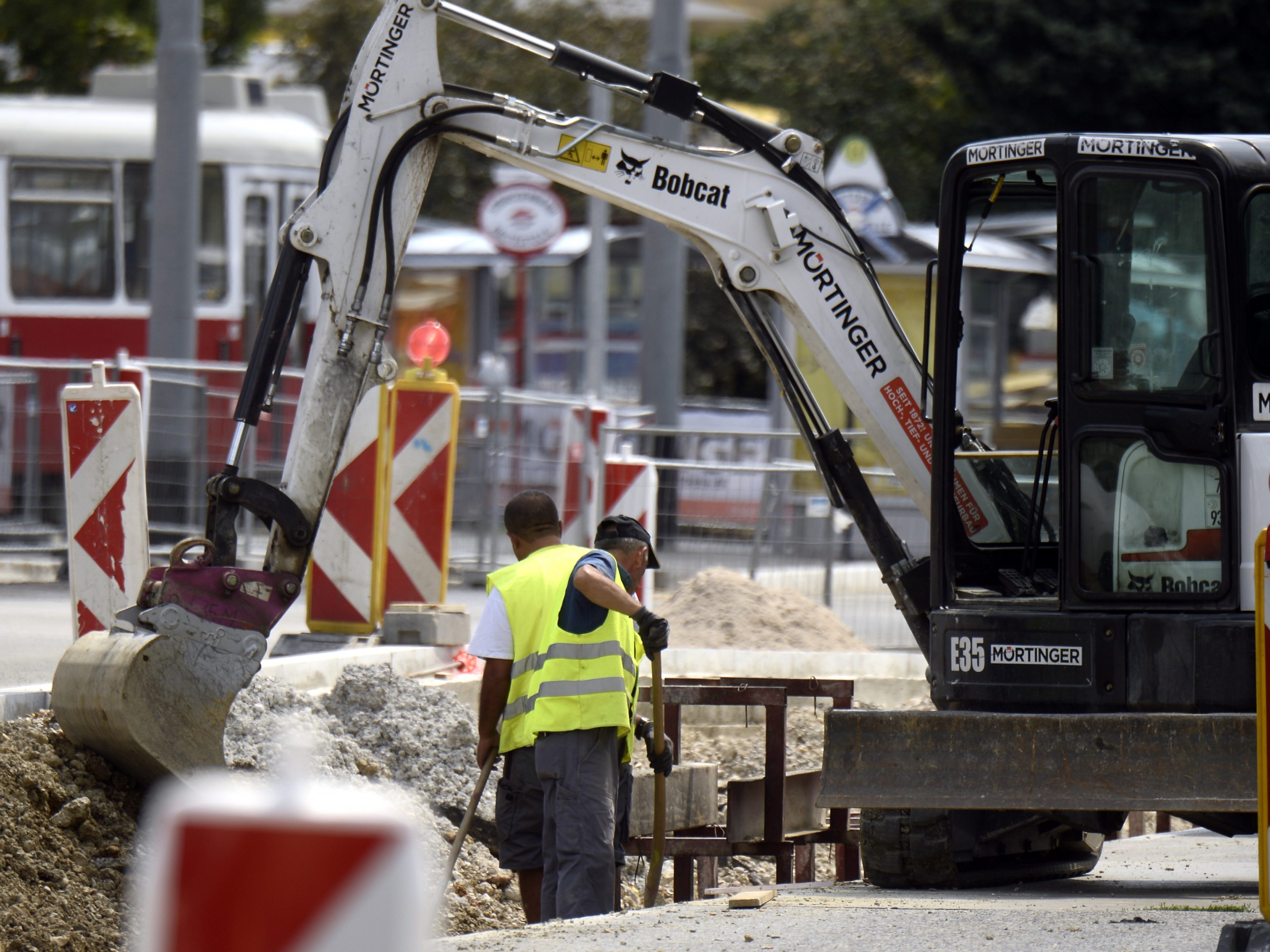 Am 17. August beginnen die Fahrbahnsanierungen in der Erzherzog-Karl-Straße.