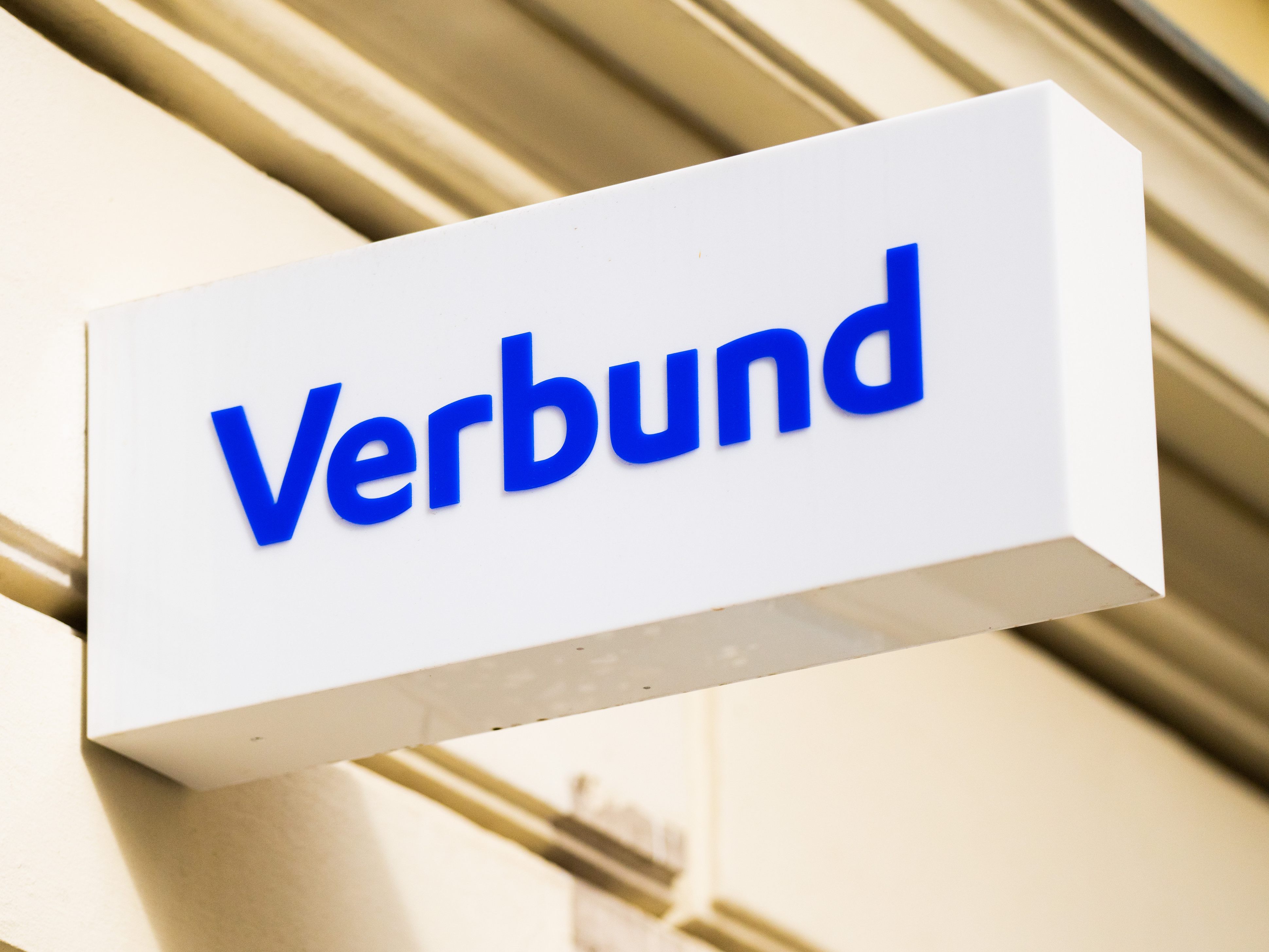 Verbund weist Rendi-Wagner-Aussage zu Liquiditätsproblemen zurück.