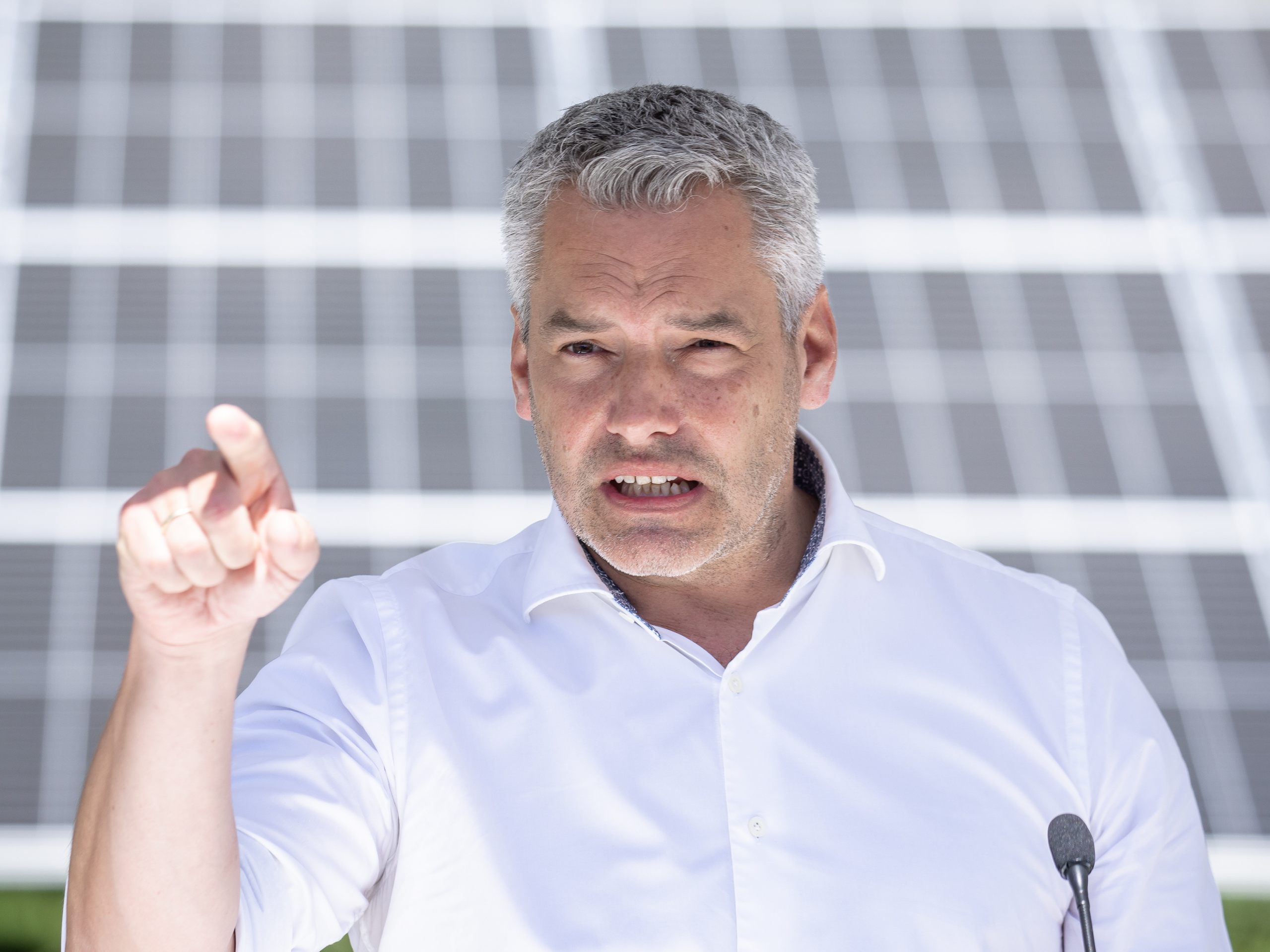 Kanzler Nehammer wird Italiens Premier nicht in Südtirol treffen.