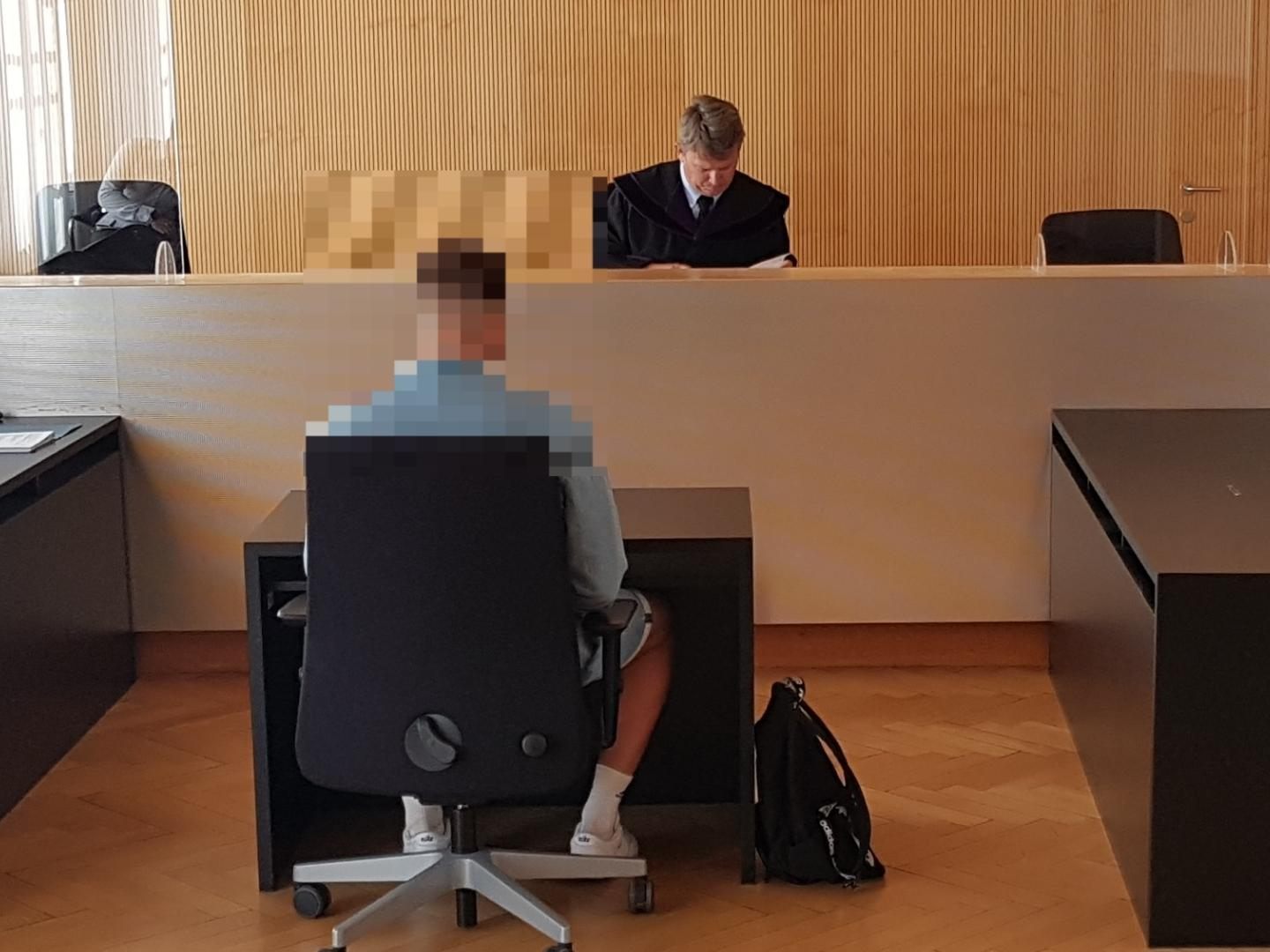20-jähriger Bludenzer wunderte sich über „krasse Strafe“ 20-jähriger Bludenzer wunderte sich über „krasse Strafe“