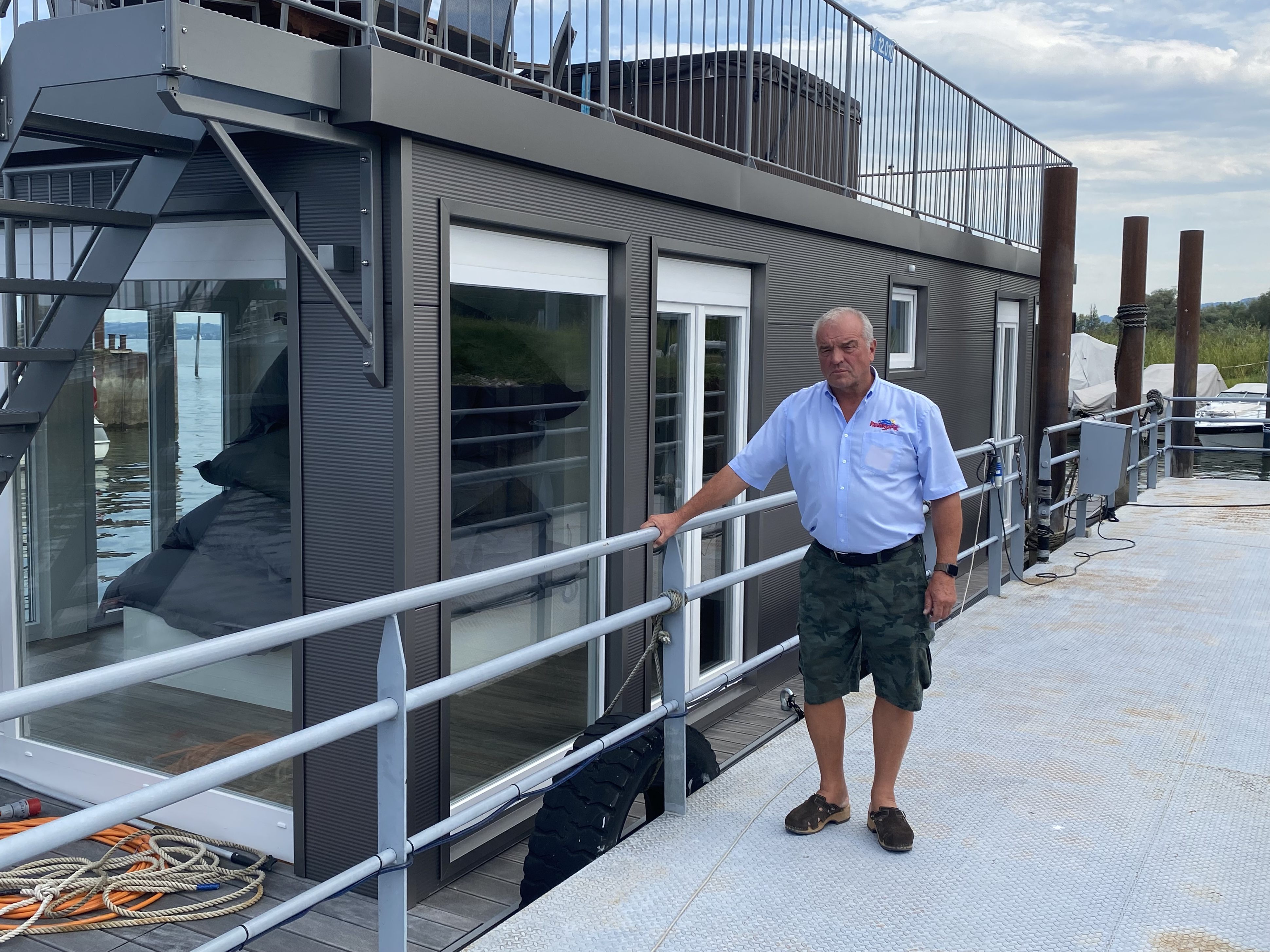 Günther Salzmann bekommt für sein Boot keine Zulassung. Günther Salzmann bekommt für sein Boot keine Zulassung.