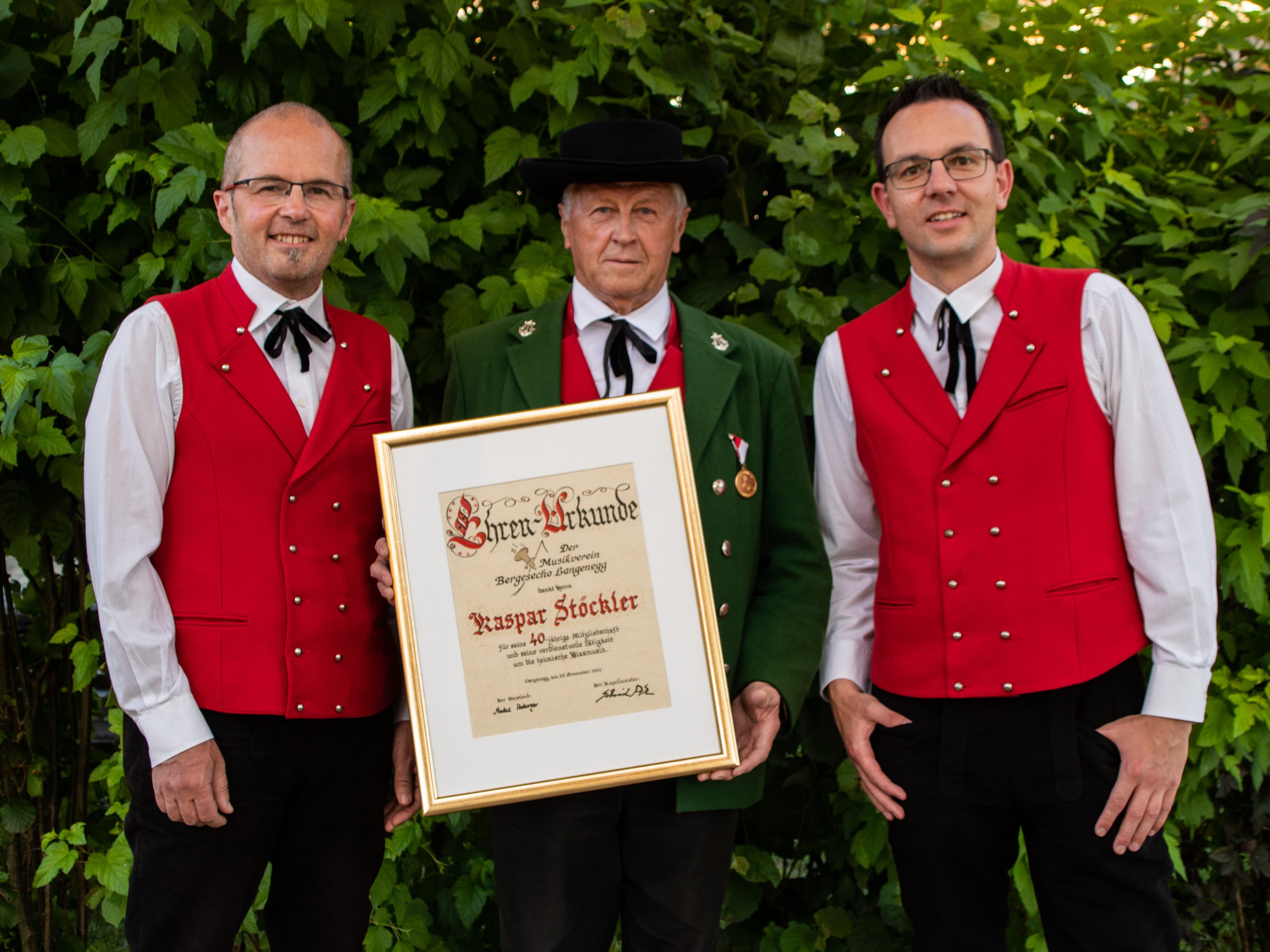 Kapellmeister Arthur Schwärzler, Kaspar Stöckler und Obmann Markus Herburger. Kapellmeister Arthur Schwärzler, Kaspar Stöckler und Obmann Markus Herburger.