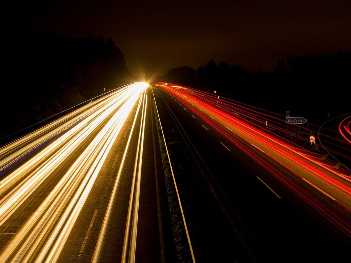 Betrunkener 35-Jähriger baute Unfall auf A1 in Niederösterreich.