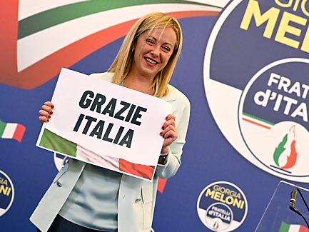 Kandidatin Meloni nach Sieg bei den Parlamentswahlen in Italien Kandidatin Meloni nach Sieg bei den Parlamentswahlen in Italien