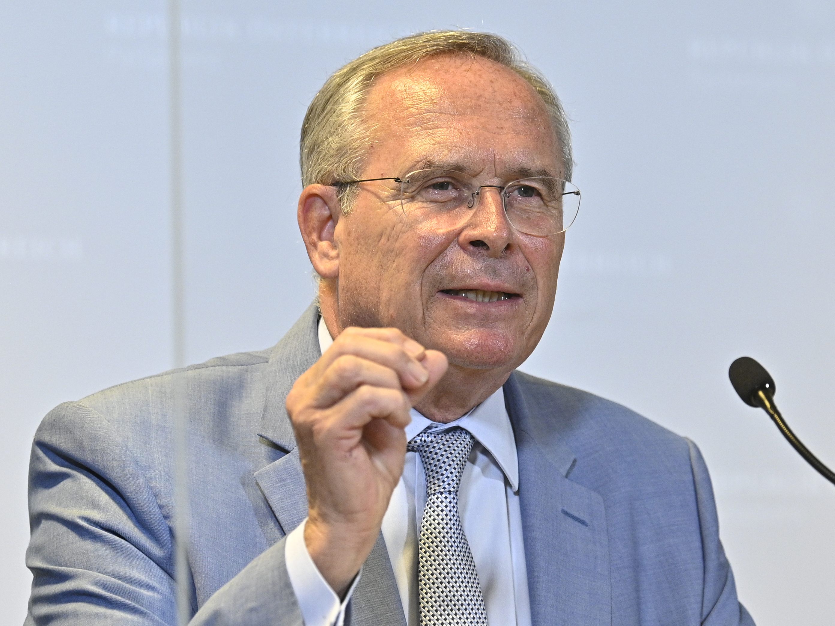 ÖVP-Wien-Chef Mahrer beschwört die Einigkeit der ÖVP. ÖVP-Wien-Chef Mahrer beschwört die Einigkeit der ÖVP.