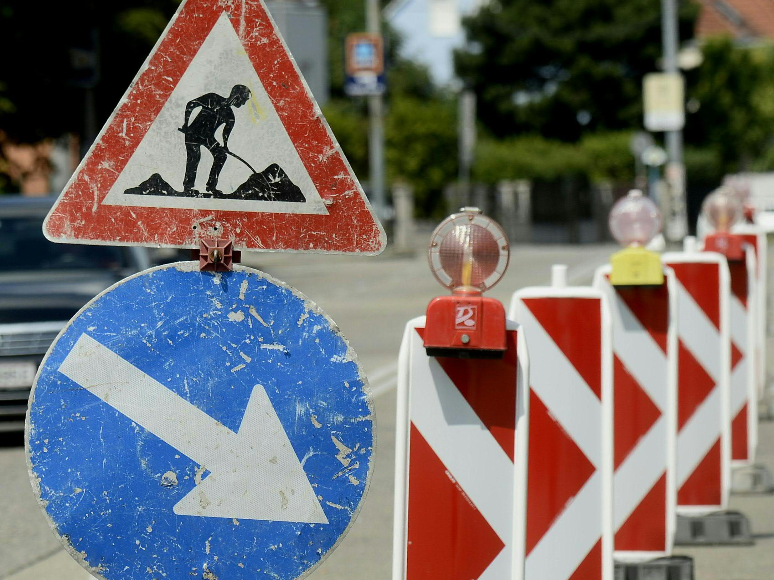 Ab 20. September beginnen Straßenbauarbeiten der Stadt Wien in Wien-Floridsdorf im Bereich der Schwererstraße und Adolf-Loos-Gasse. Ab 20. September beginnen Straßenbauarbeiten der Stadt Wien in Wien-Floridsdorf im Bereich der Schwererstraße und Adolf-Loos-Gasse.