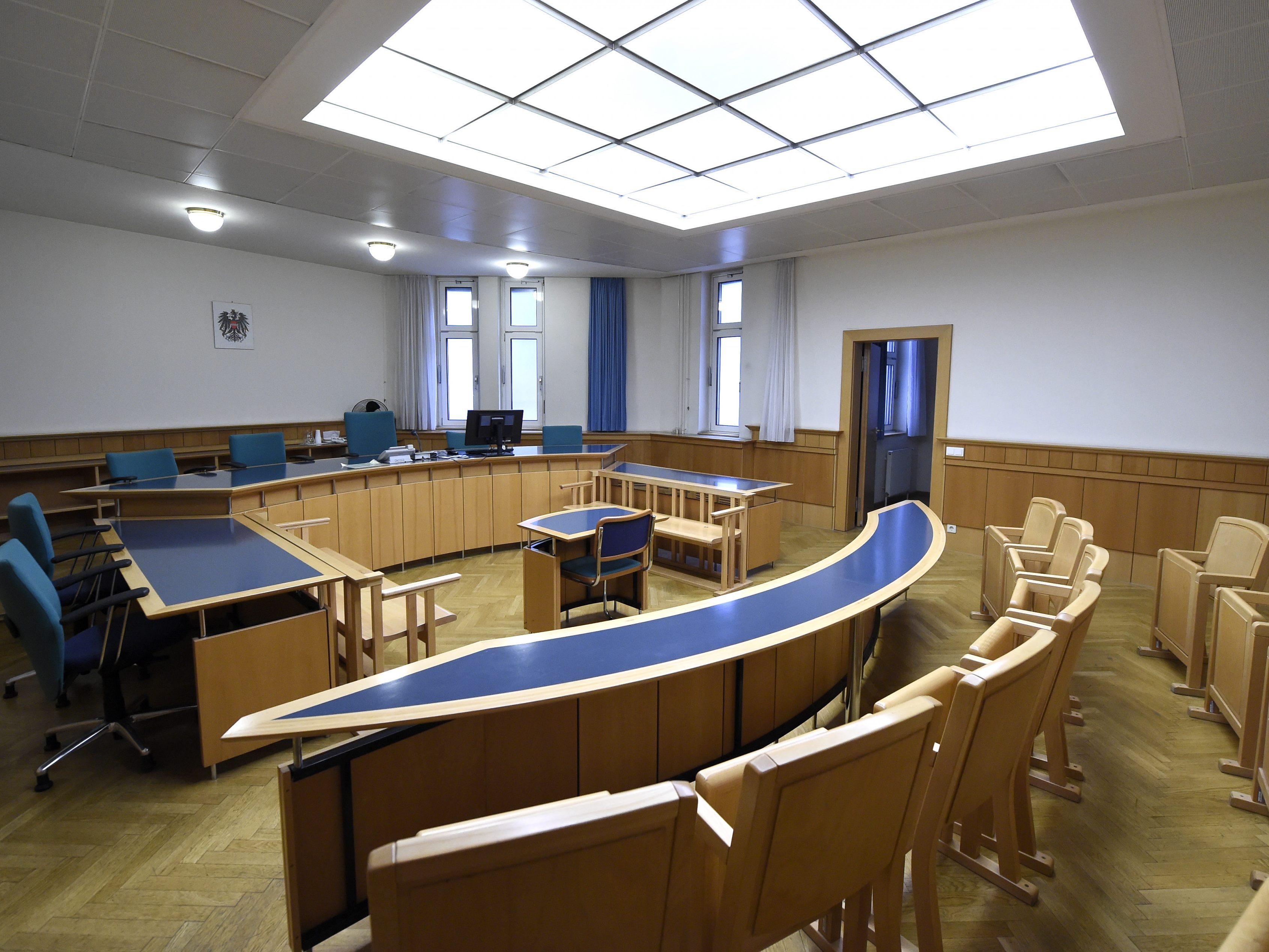Ein Gymnastiktrainer wurde in Wien wegen sexuellem Missbrauch in Wien zu 6,5 Jahren Haft verurteilt.