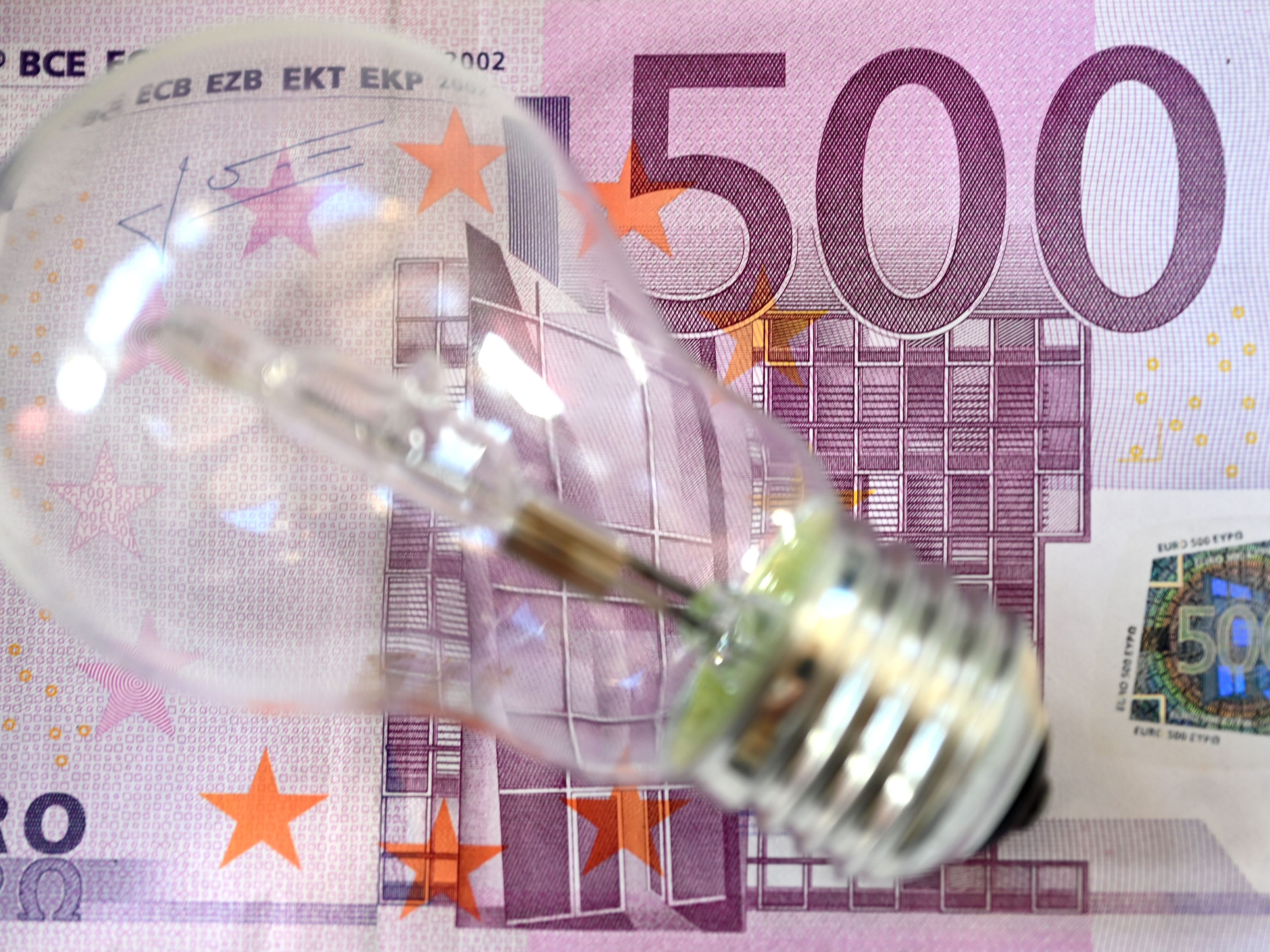Ab Donnerstag dem 2. September kann in Niederösterreich der Strompreisrabatt beantragt werden. Ab Donnerstag dem 2. September kann in Niederösterreich der Strompreisrabatt beantragt werden.
