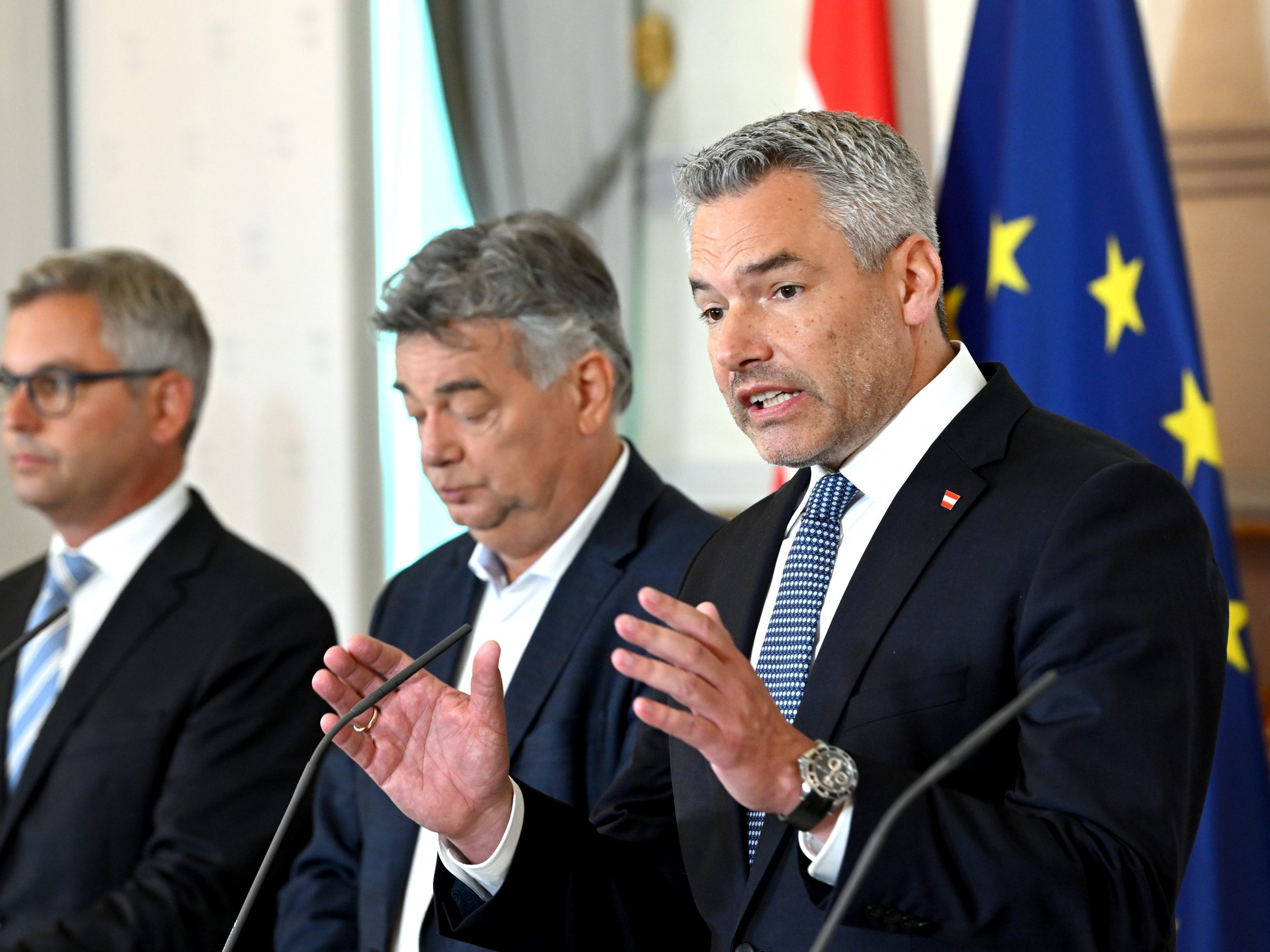Am Mittwoch, den 14. September 2022, tritt der Ministerrat zu seiner nächsten Sitzung zusammen. Vienna.at zeigt das Pressefoyer nach dem Ministerrat live ab 12 Uhr.