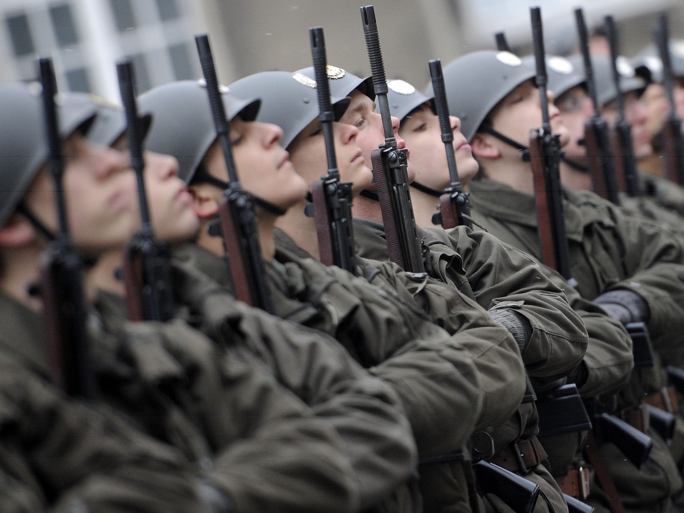 An der Übung nehmen 120 Soldaten mit acht Hubschraubern teil. An der Übung nehmen 120 Soldaten mit acht Hubschraubern teil.