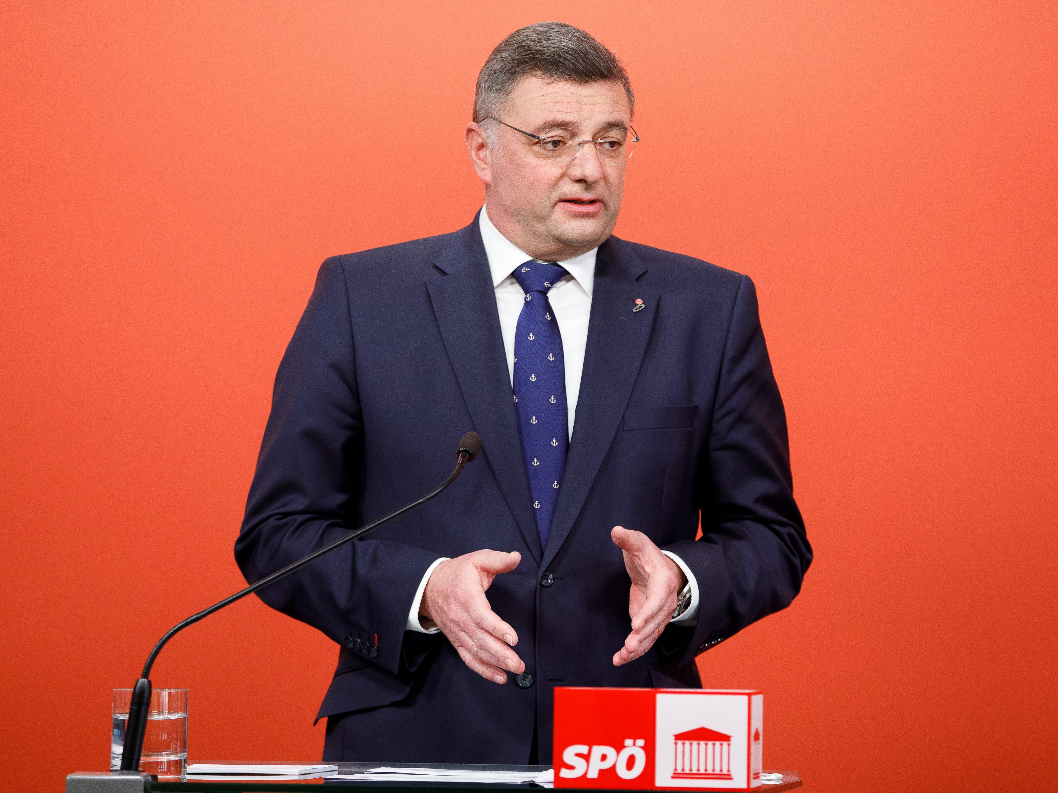 SPÖ-Vize-Klubchef Jörg Leichtfried wirft der ÖVP böswilliges Agieren in der Causa Wien Energie vor.