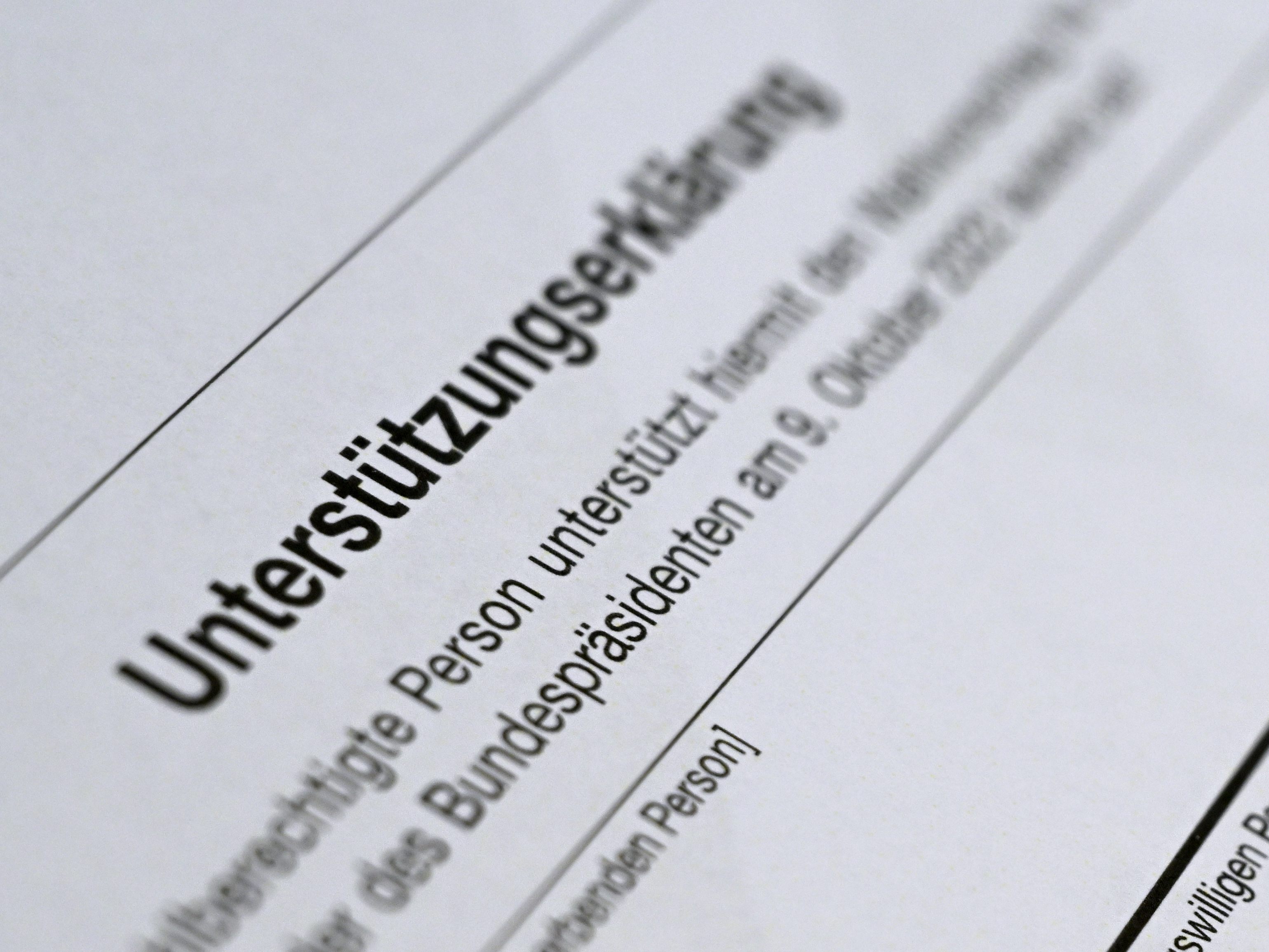Bereits sechs Bewerber haben die nötigen 6.000 Unterschriften eingereicht.