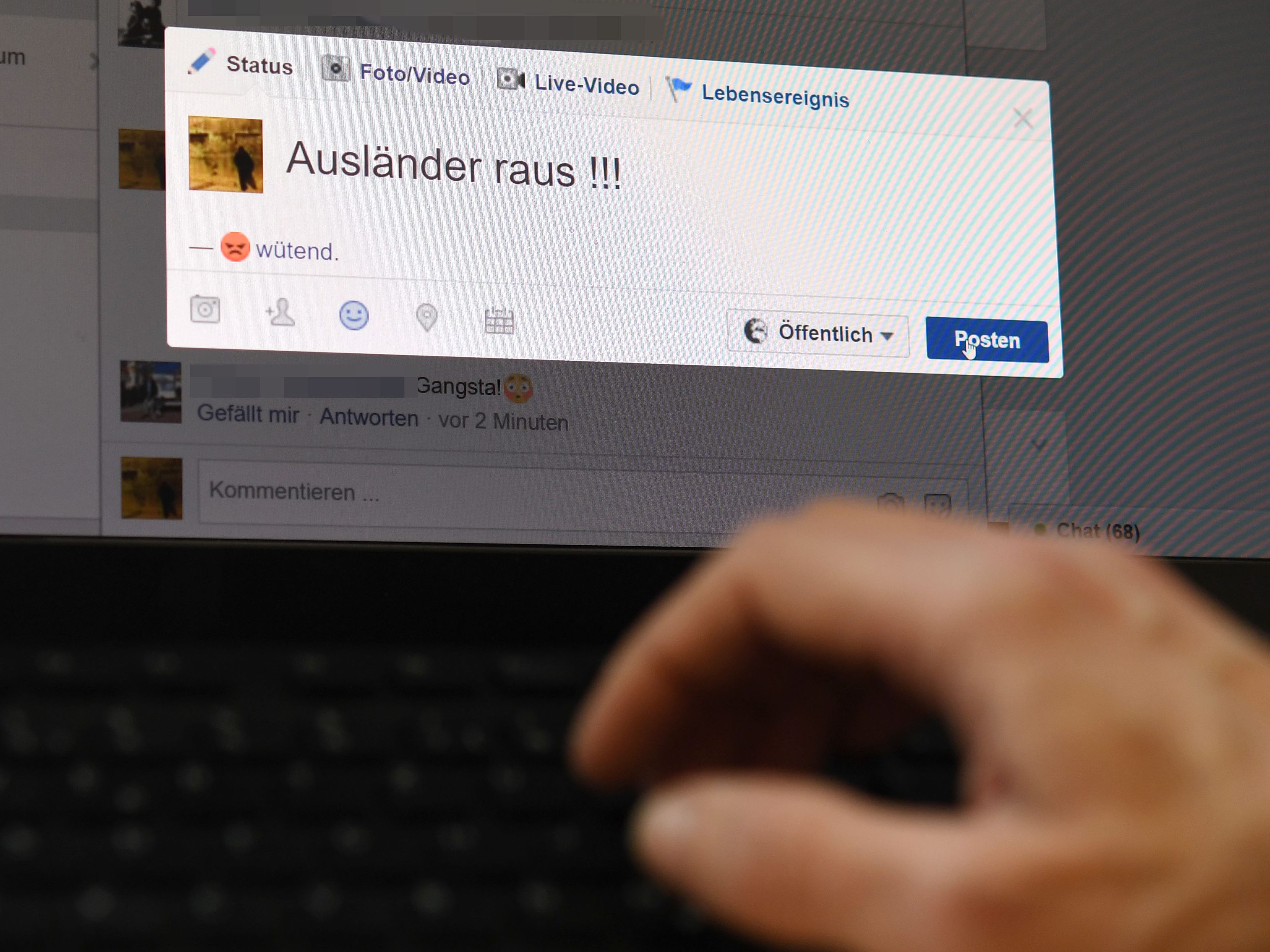 Rund 270 rechtsextreme Tathandlungen wurden im ersten Halbjahr 2022 in Österreich angezeigt. Rund 270 rechtsextreme Tathandlungen wurden im ersten Halbjahr 2022 in Österreich angezeigt.