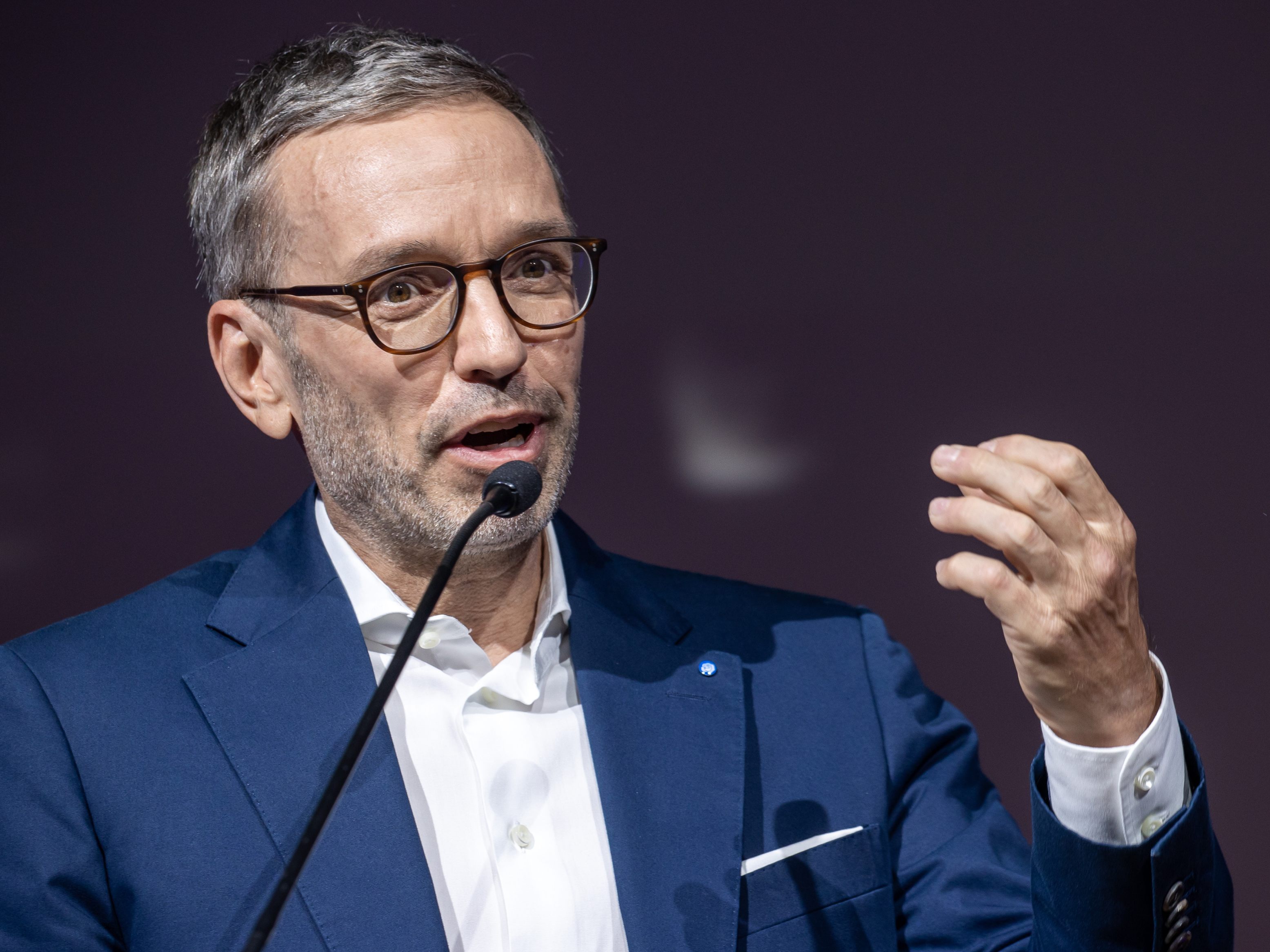 Kickl sieht mögliche Spaltung der Volkspartei. Kickl sieht mögliche Spaltung der Volkspartei.