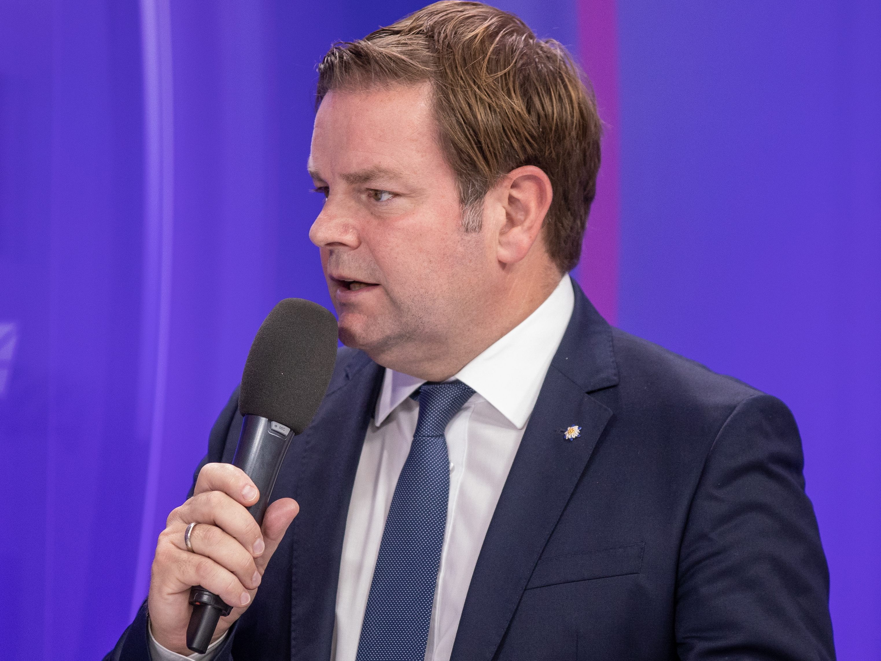FPÖ-Chef Markus Abwerzger fordert Koalitionsverhandlungen mit der ÖVP. FPÖ-Chef Markus Abwerzger fordert Koalitionsverhandlungen mit der ÖVP.