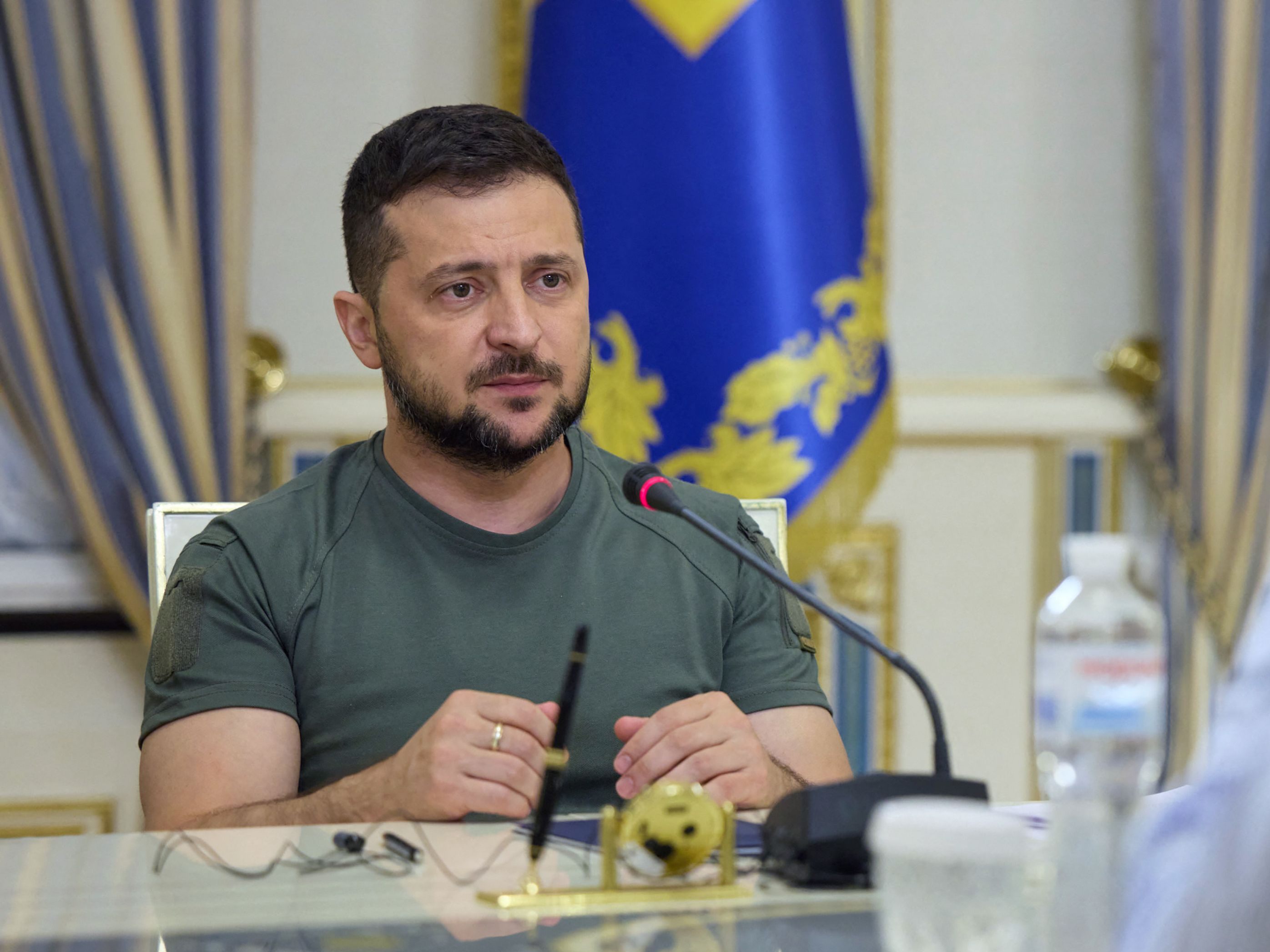 Selenskyj zeigt sich zuversichtlich.