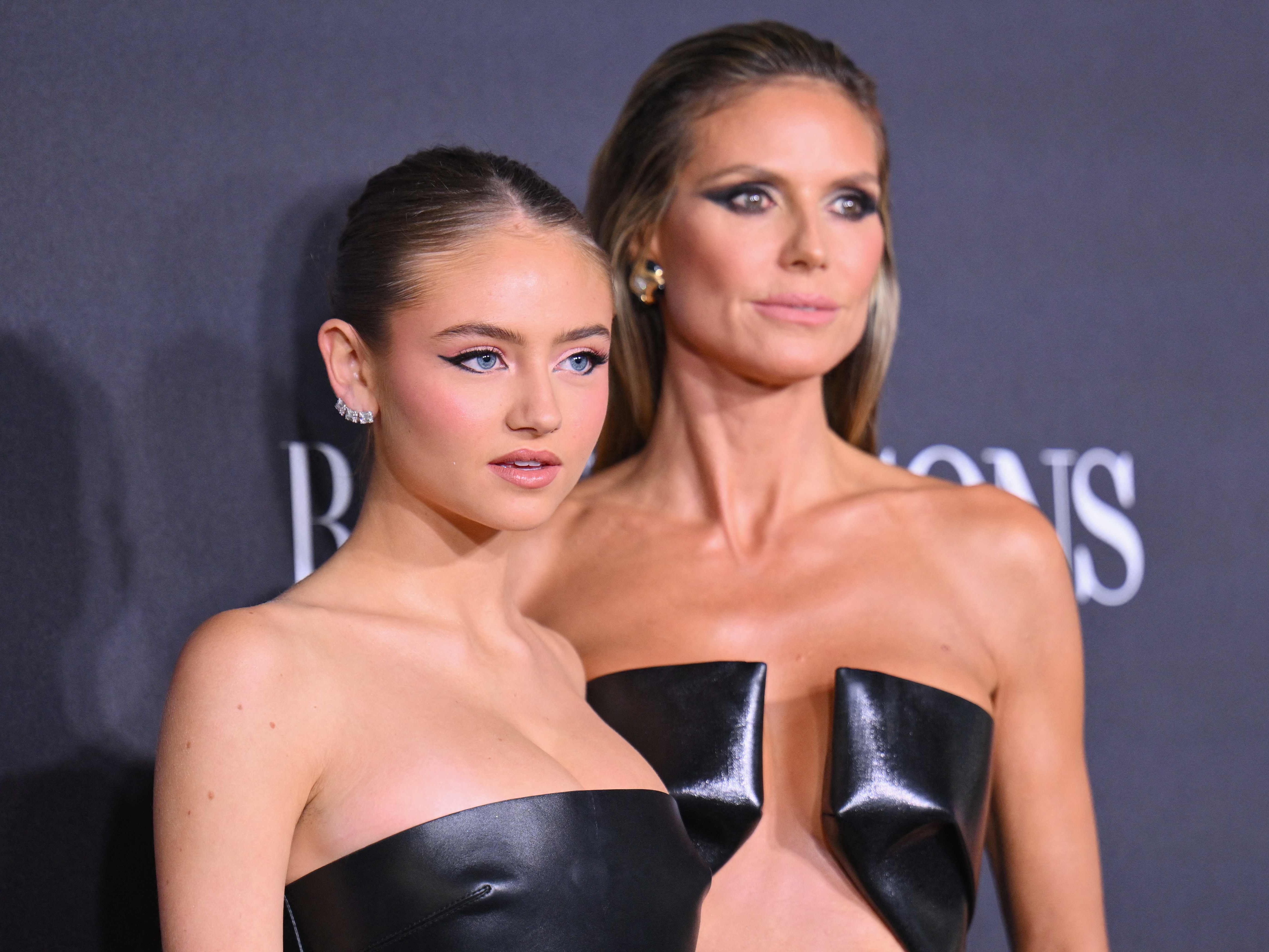 Das sagt Heidi Klums Tochter Leni zu den freizügigen Postings ihrer Modelmama.