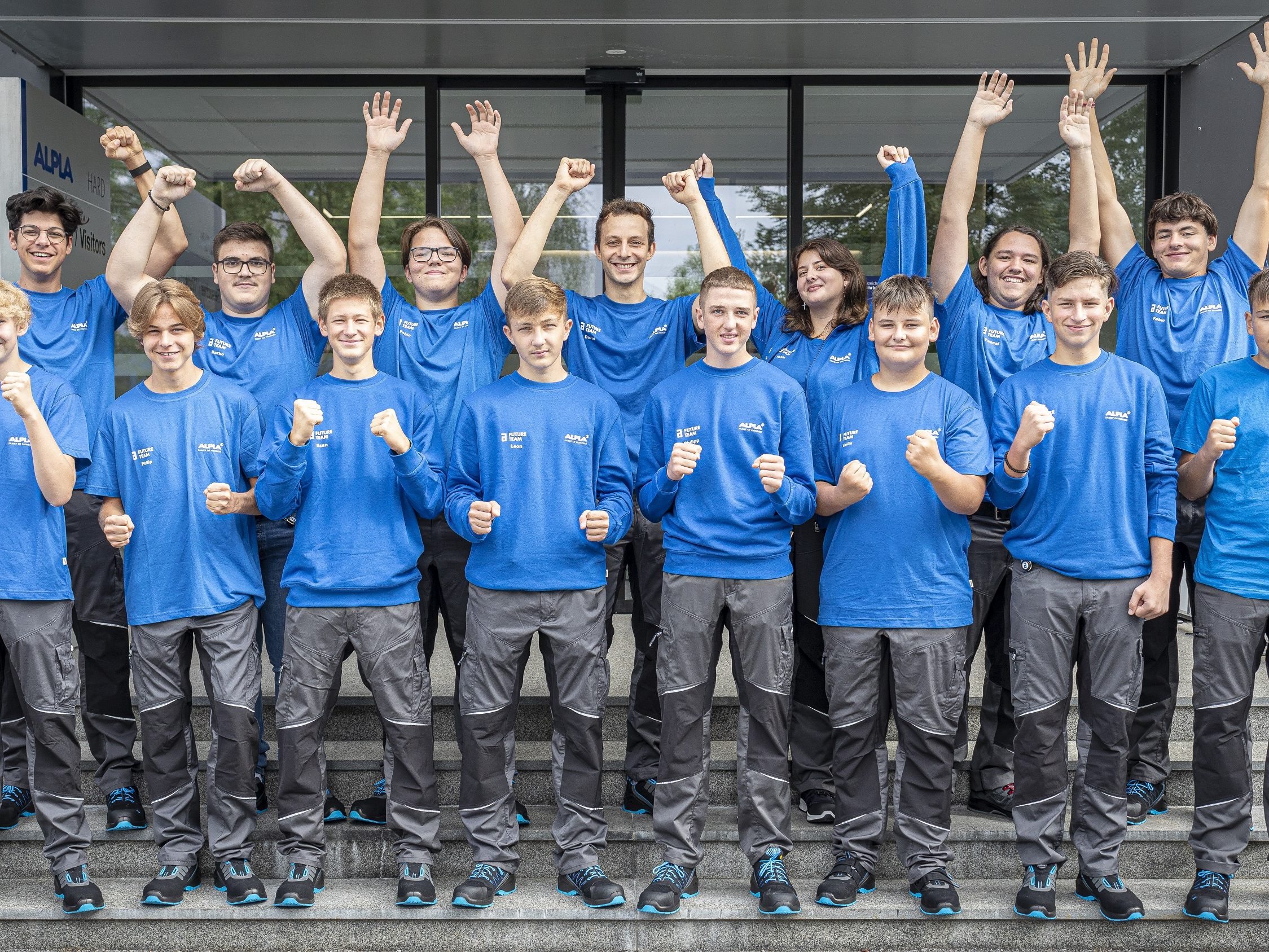 Lehrbeginn bei ALPLA 15 Lehrlinge begannen am 1. September ihre Ausbildung beim international tätigen Verpackungsspezialisten ALPLA.