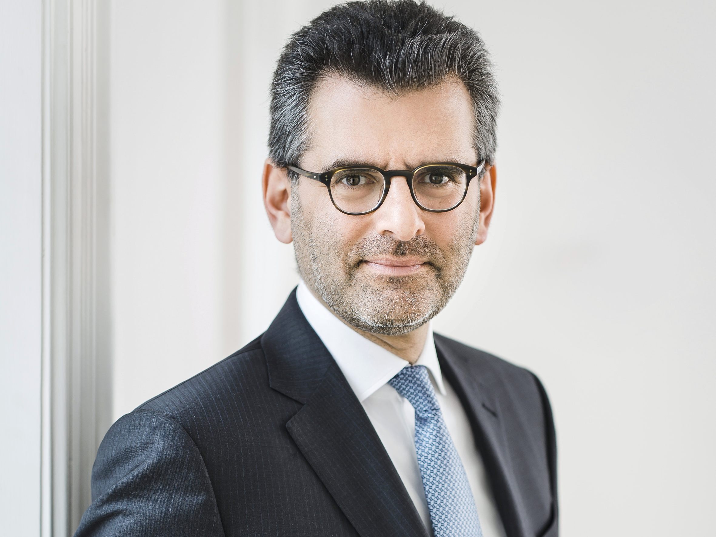 Forderung nach Tarifanpassung und Protestmaßnahme: Was für ein Start für den neuen ÖRAK-Präsidenten Armenak Utudjian. Forderung nach Tarifanpassung und Protestmaßnahme: Was für ein Start für den neuen ÖRAK-Präsidenten Armenak Utudjian.