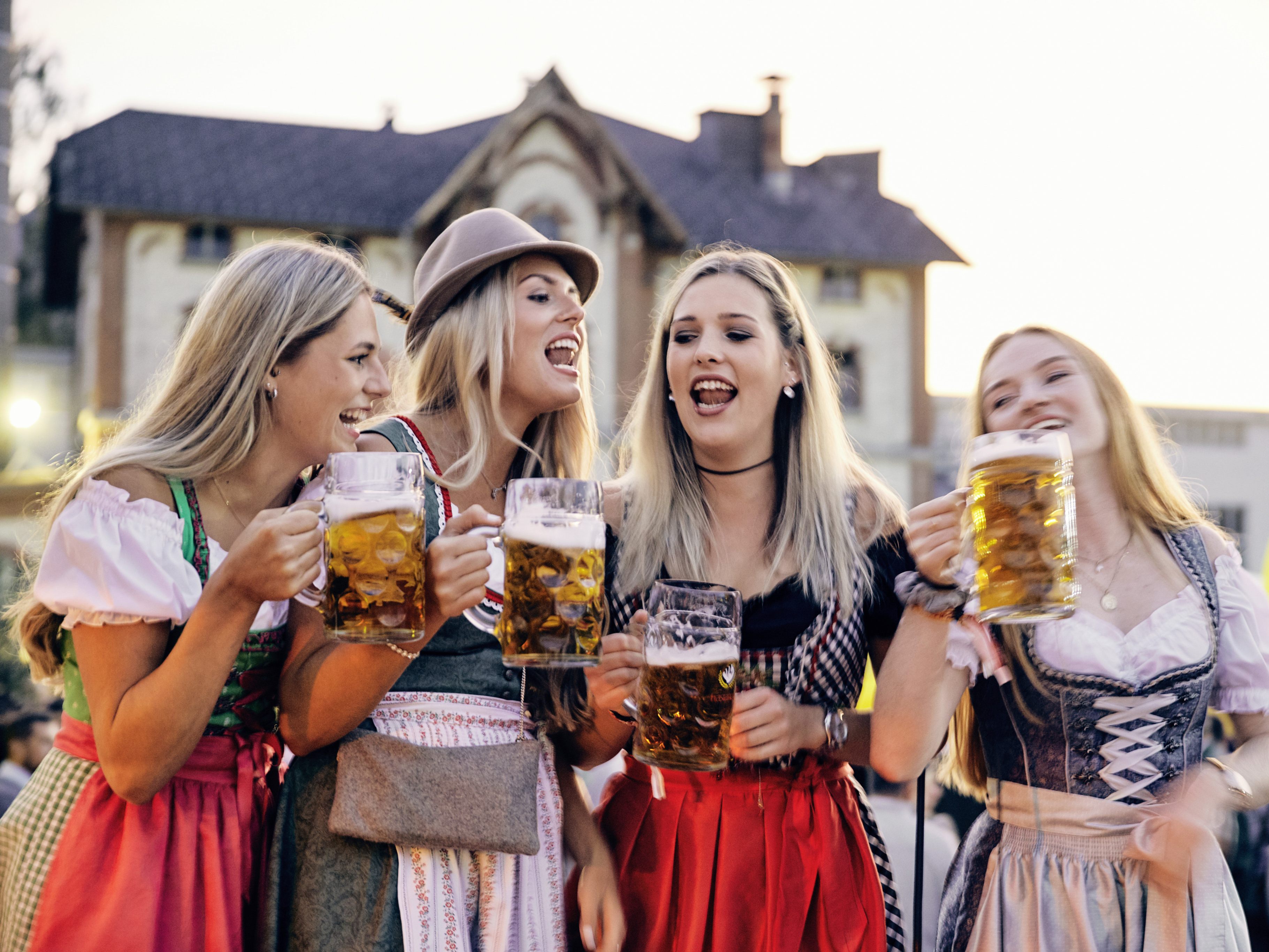 Live vom Fassanstich beim Frastanzer Bockbierfest.