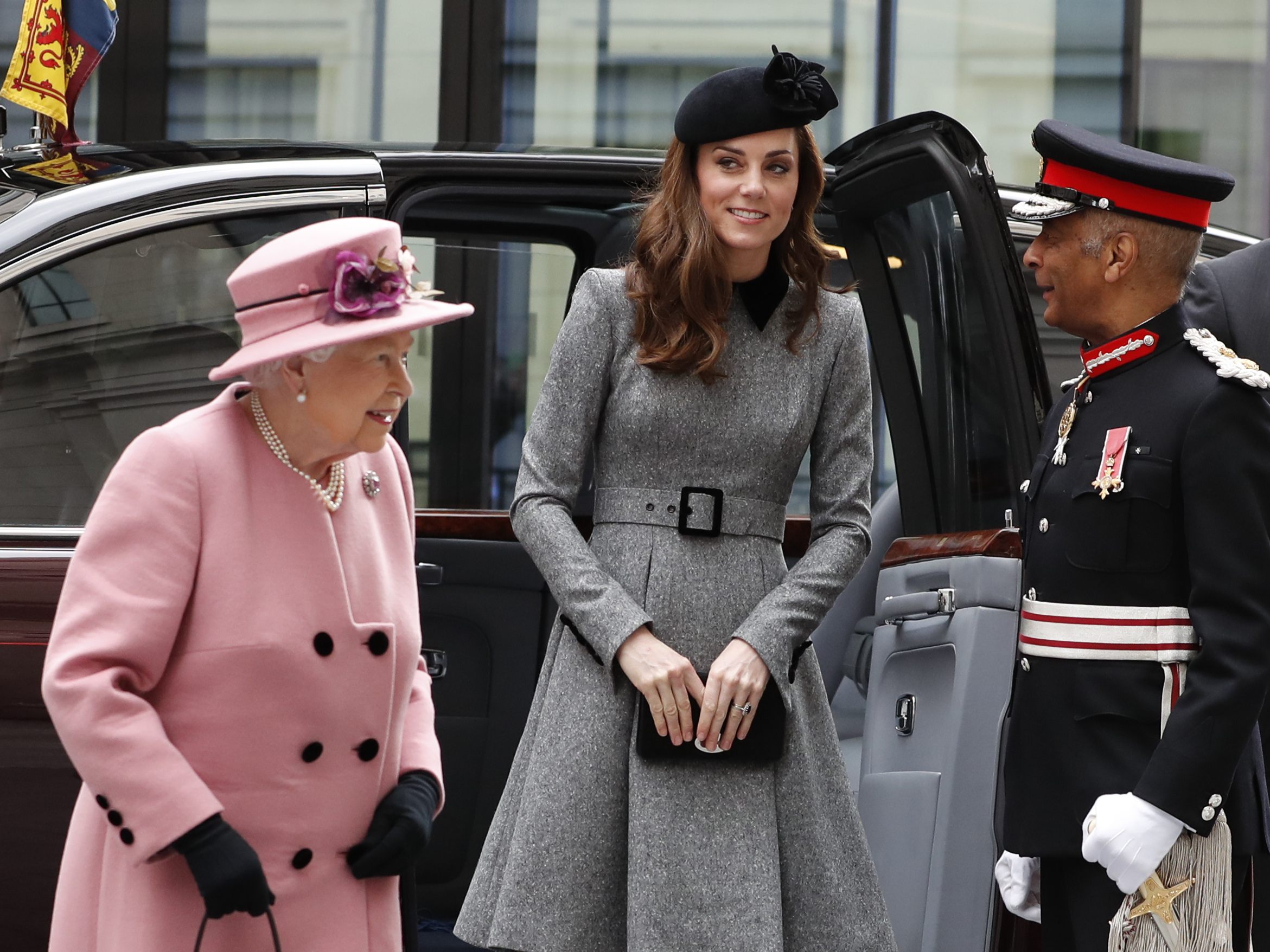 Herzogin Kate reist nich zur Queen nach Schloss Balmoral.