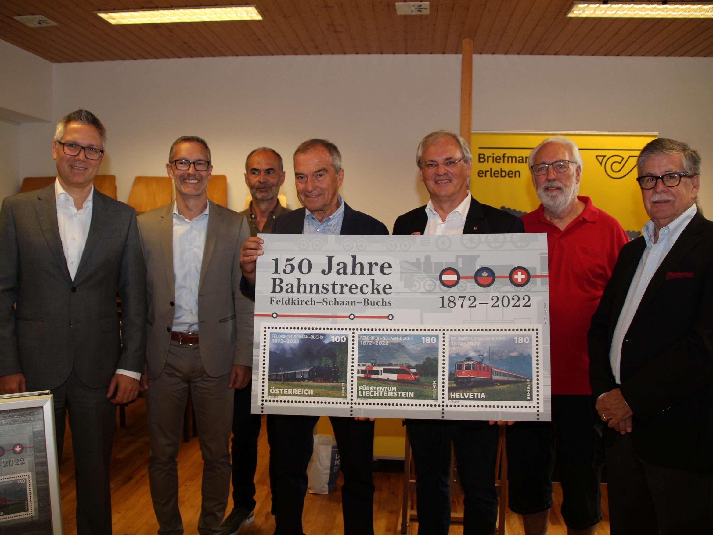 Zu einer besonderen Briefmarkenpräsentation wurde in den Pfarrsaal Feldkirch-Levis eingeladen. Zu einer besonderen Briefmarkenpräsentation wurde in den Pfarrsaal Feldkirch-Levis eingeladen.