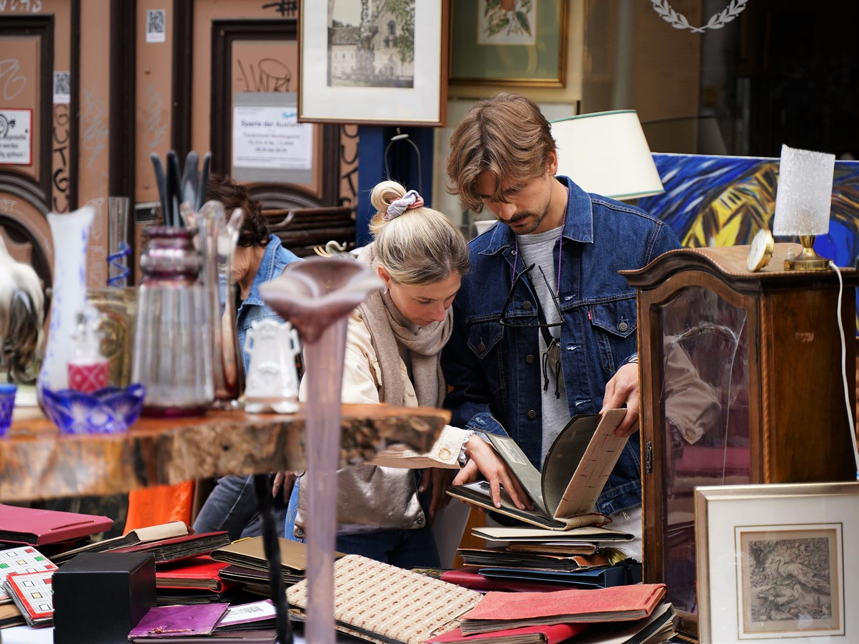 Am Freitag und Samstag lädt der Flaniermarkt in der Wiener Neubaugasse wieder zum Shoppen ein.