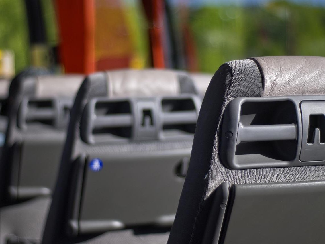 Bus mit Österreichern blieb in Unterführung in Italien stecken. Bus mit Österreichern blieb in Unterführung in Italien stecken.