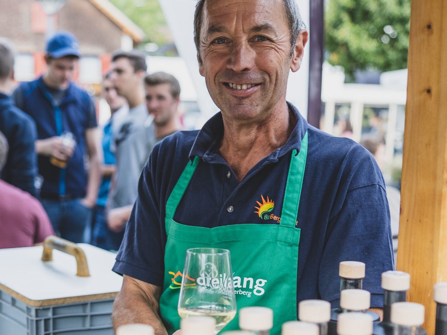 Dreiklang-Erntedankmarkt am Sonntag, 2.10.2022 findet bei jedem Wetter statt. Dreiklang-Erntedankmarkt am Sonntag, 2.10.2022 findet bei jedem Wetter statt.