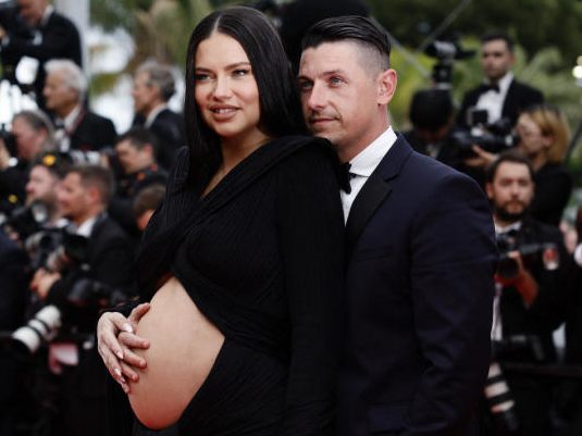 Adriana Lima (41) und ihr Lebensgefährte Andre Lemmers (41)