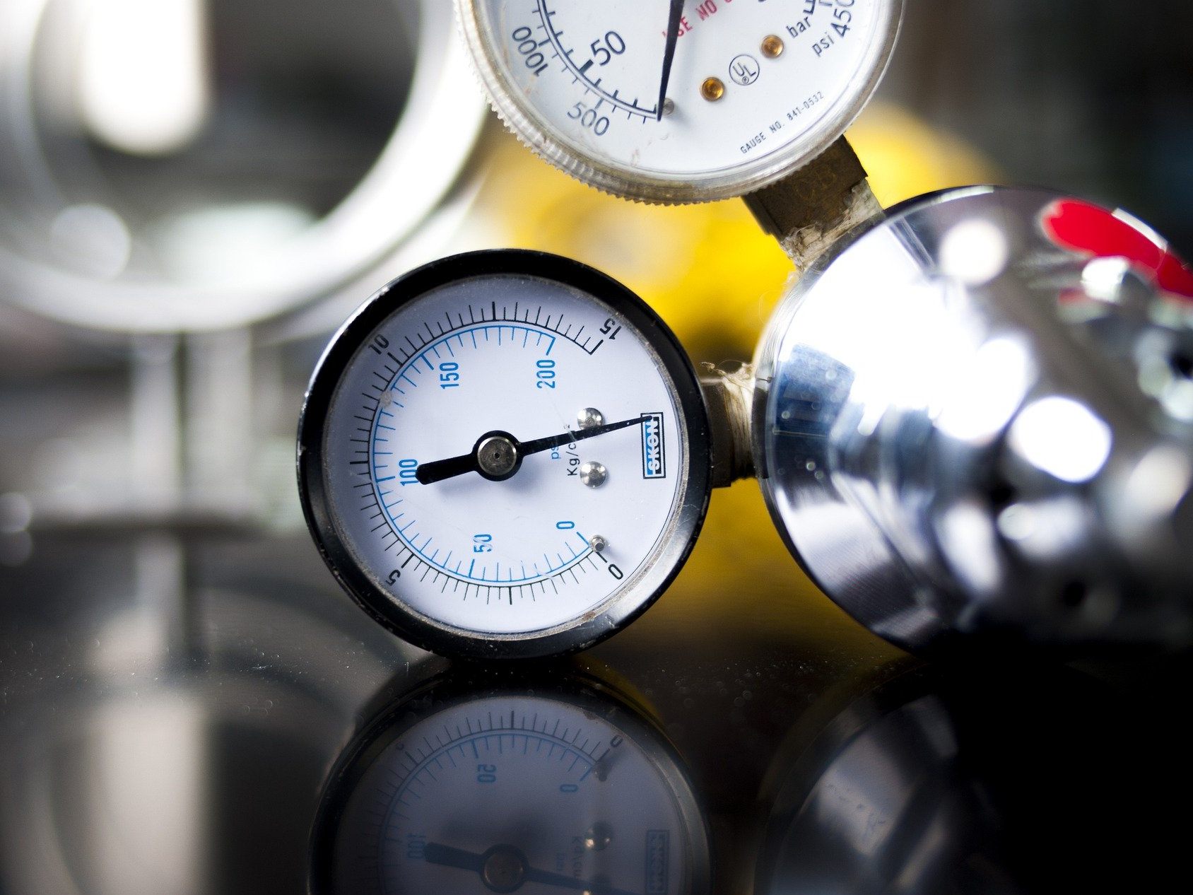 In Wien startete die erste Verhandlung zu defekten Beatmungsgeräten von Respironics am Mittwoch.