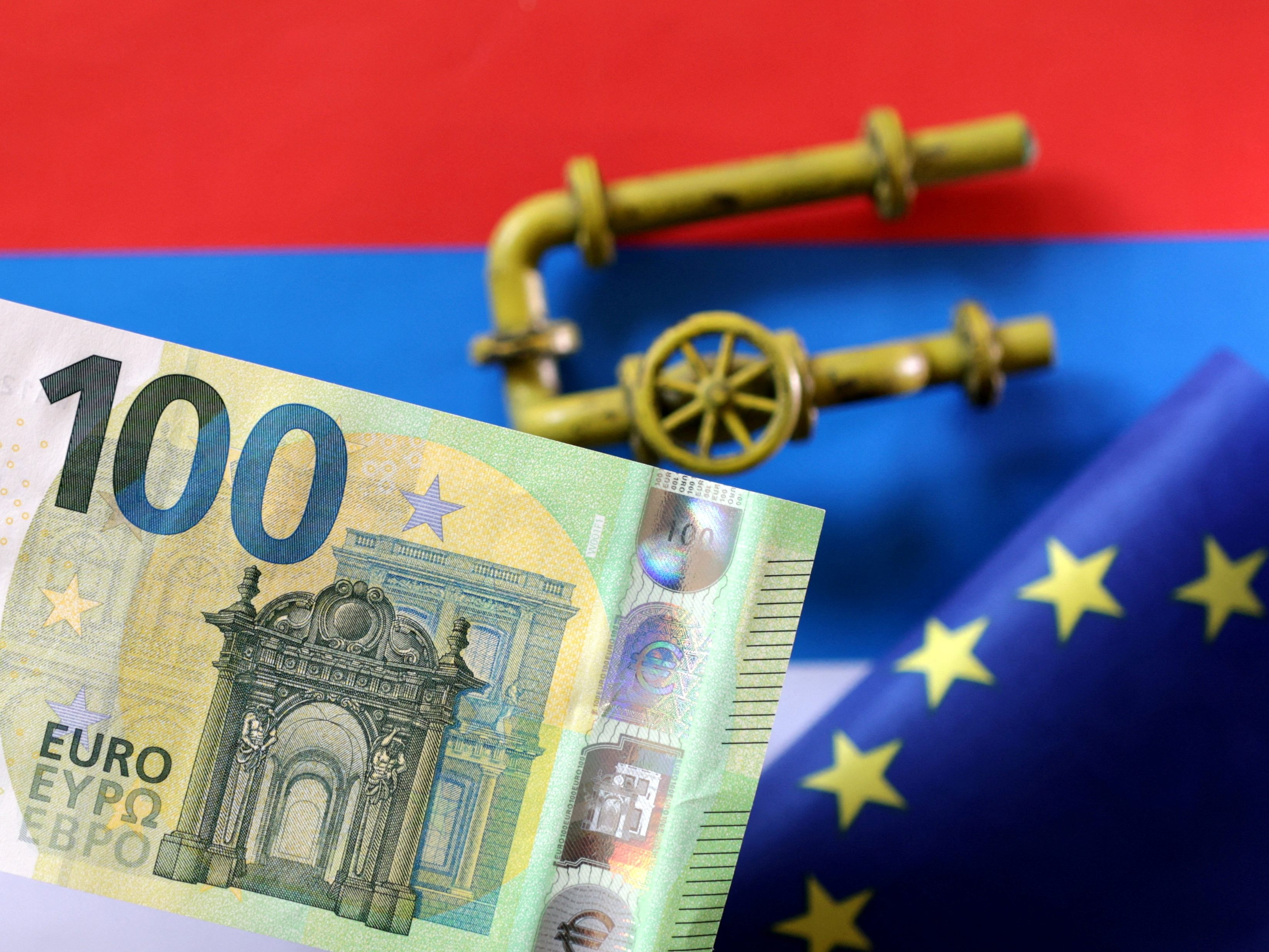 Am Mittwoch brachten die EU-Staaten ein achtes Sanktionspaket gegen Russland auf den Weg. Am Mittwoch brachten die EU-Staaten ein achtes Sanktionspaket gegen Russland auf den Weg.
