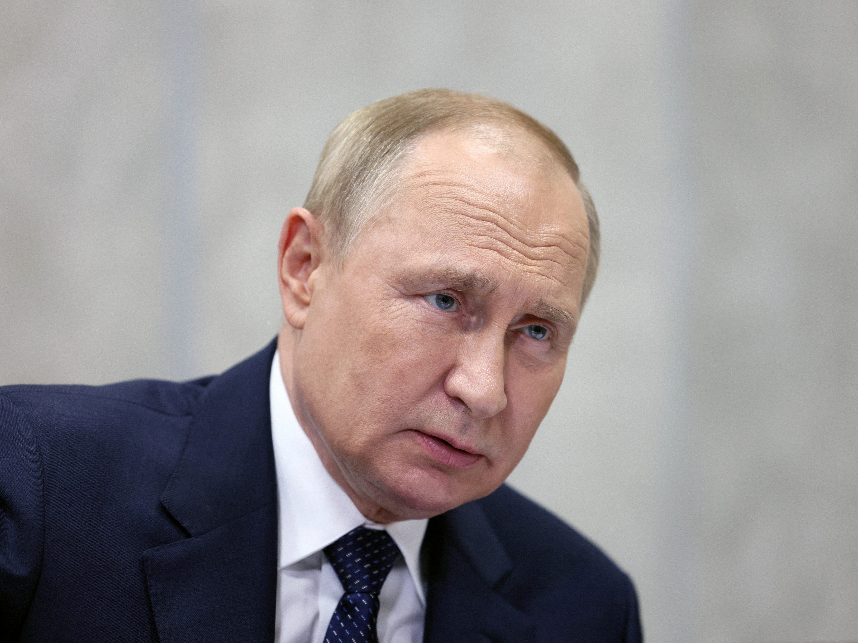 Die NATO-Staaten beraten über den Umgang mit Putins Atomdrohungen.