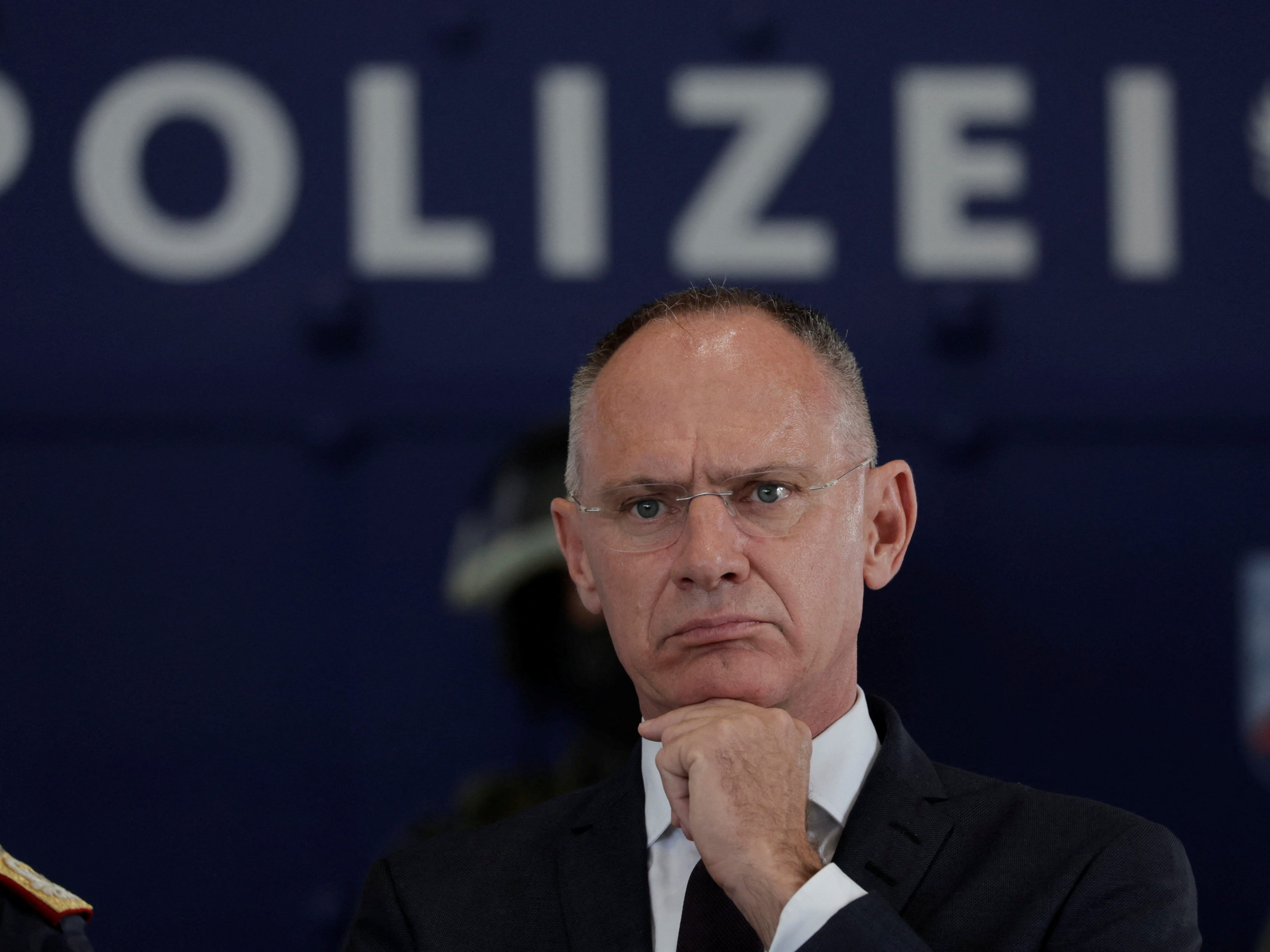 Zelte für Flüchtlinge für Karner "sinnvolle Lösung". Zelte für Flüchtlinge für Karner "sinnvolle Lösung".