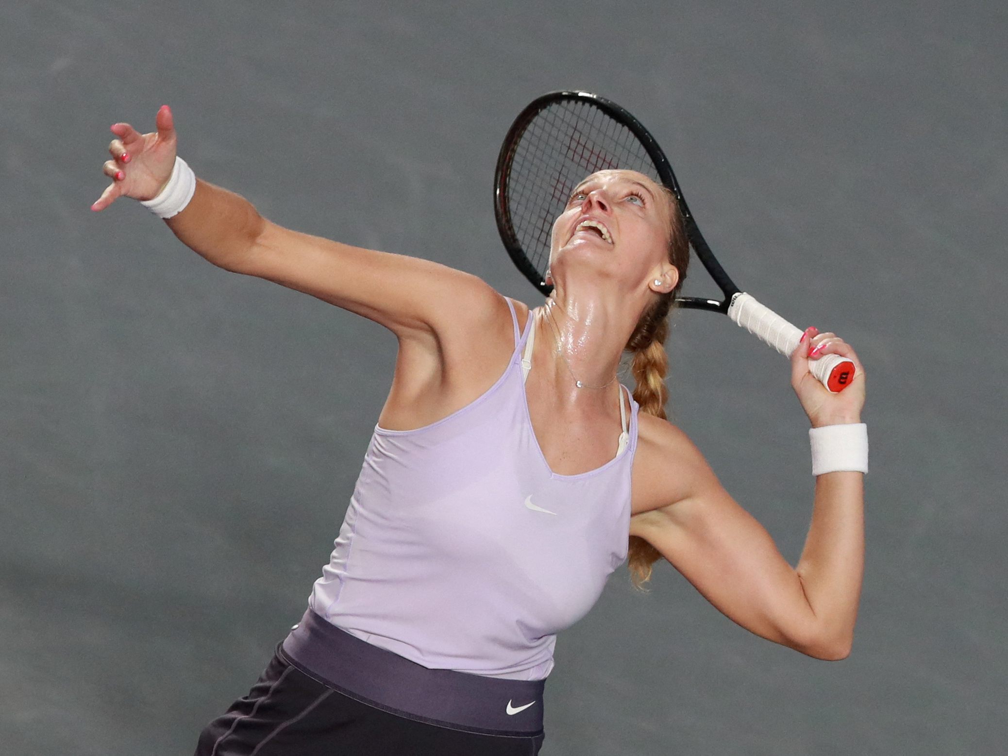 Petra Kvitova kann sich bei einem Bienenschwarm für die Verschiebung ihres Tennis-Matches gegen Bernarda Pera in Mexiko bedanken. Petra Kvitova kann sich bei einem Bienenschwarm für die Verschiebung ihres Tennis-Matches gegen Bernarda Pera in Mexiko bedanken.