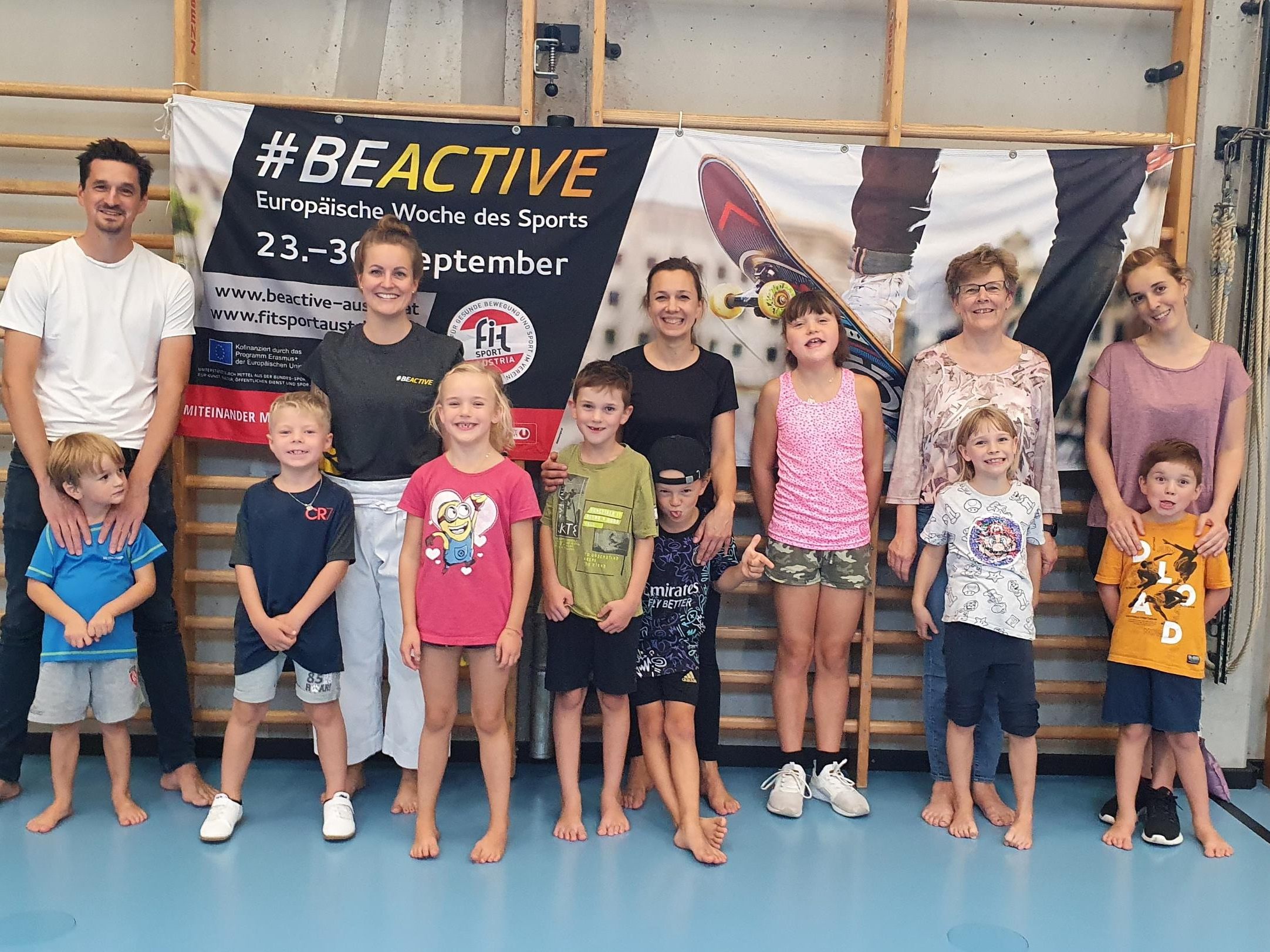 Ein Teil unserer begeisterten Truppe mit Trainerin Jessi Hohl