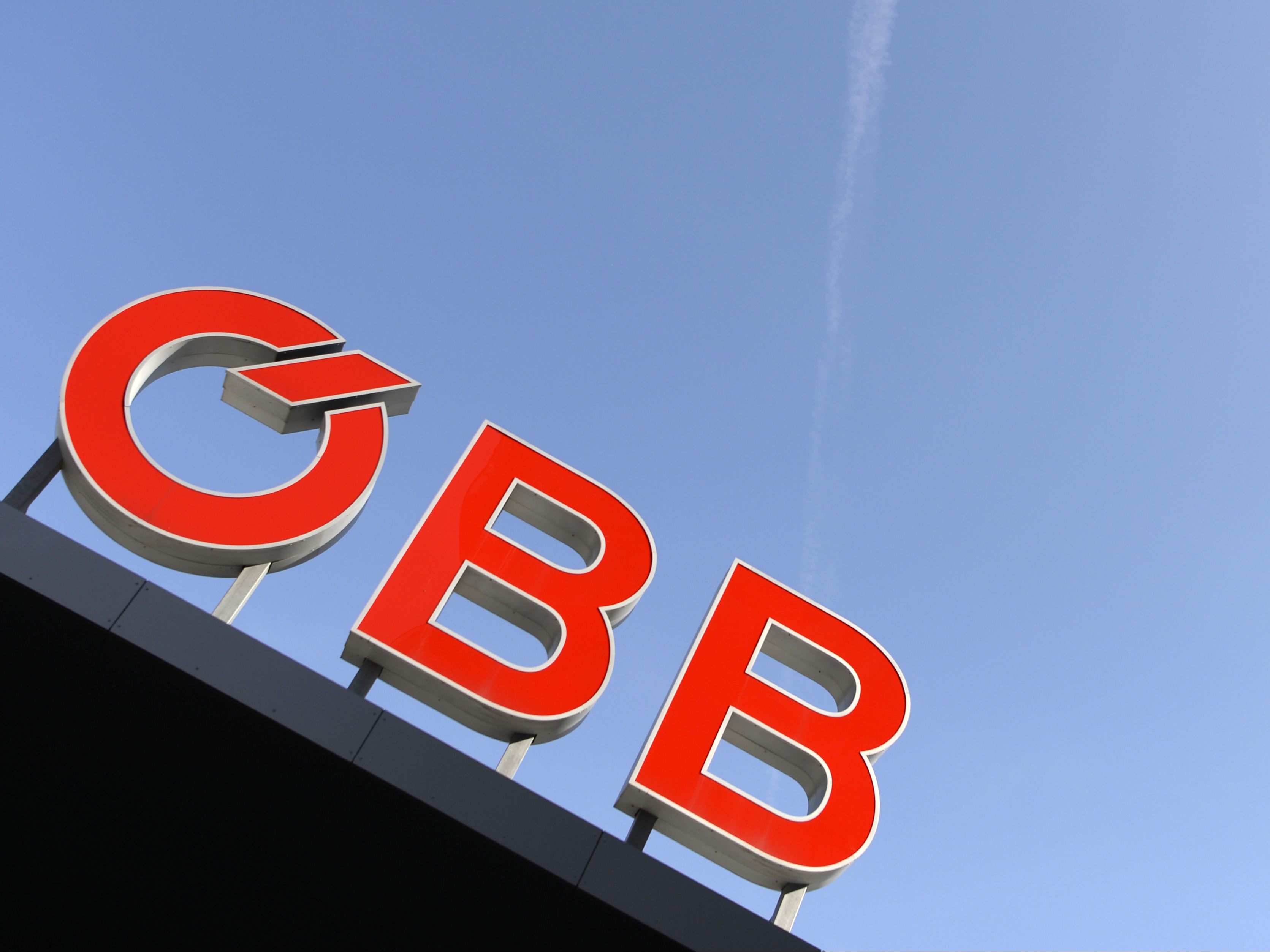 Die ÖBB kündigen mehr Angebot im Nah- und Fernverkehr an. Die ÖBB kündigen mehr Angebot im Nah- und Fernverkehr an.
