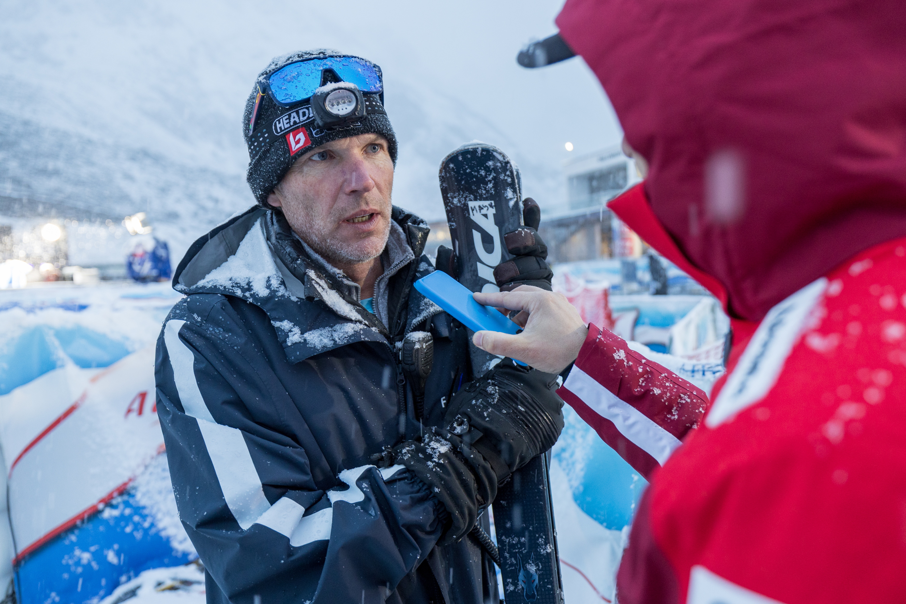 FIS-Renndirektor Markus Mayr ist enttäuscht über die Absage, sah jedoch aus Sicherheitsgründen keine andere Möglichkeit. FIS-Renndirektor Markus Mayr ist enttäuscht über die Absage, sah jedoch aus Sicherheitsgründen keine andere Möglichkeit.