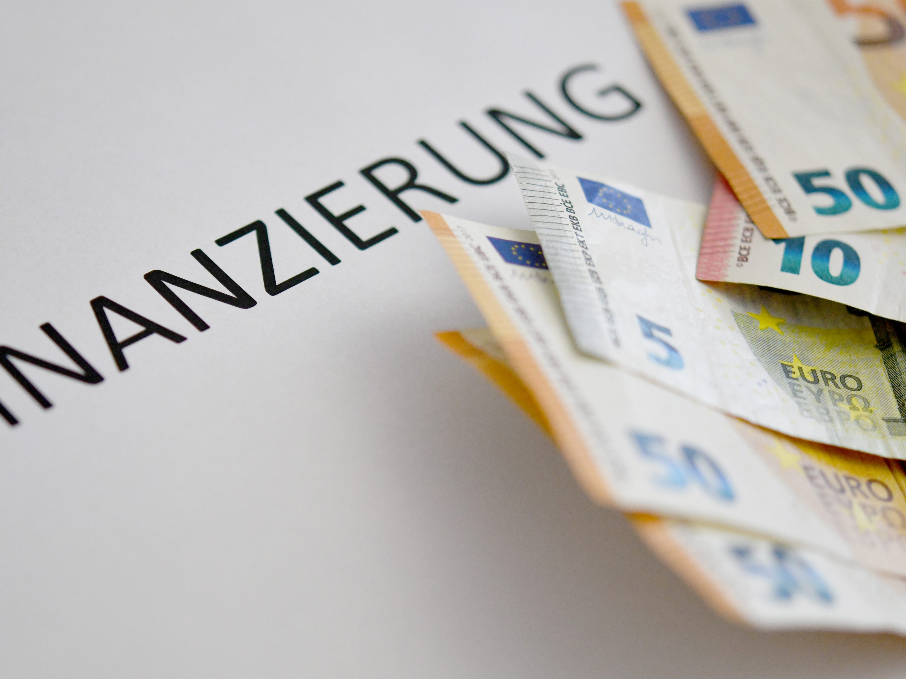 Deutlich weniger Wohnbaukredite im dritten Quartal. Deutlich weniger Wohnbaukredite im dritten Quartal.