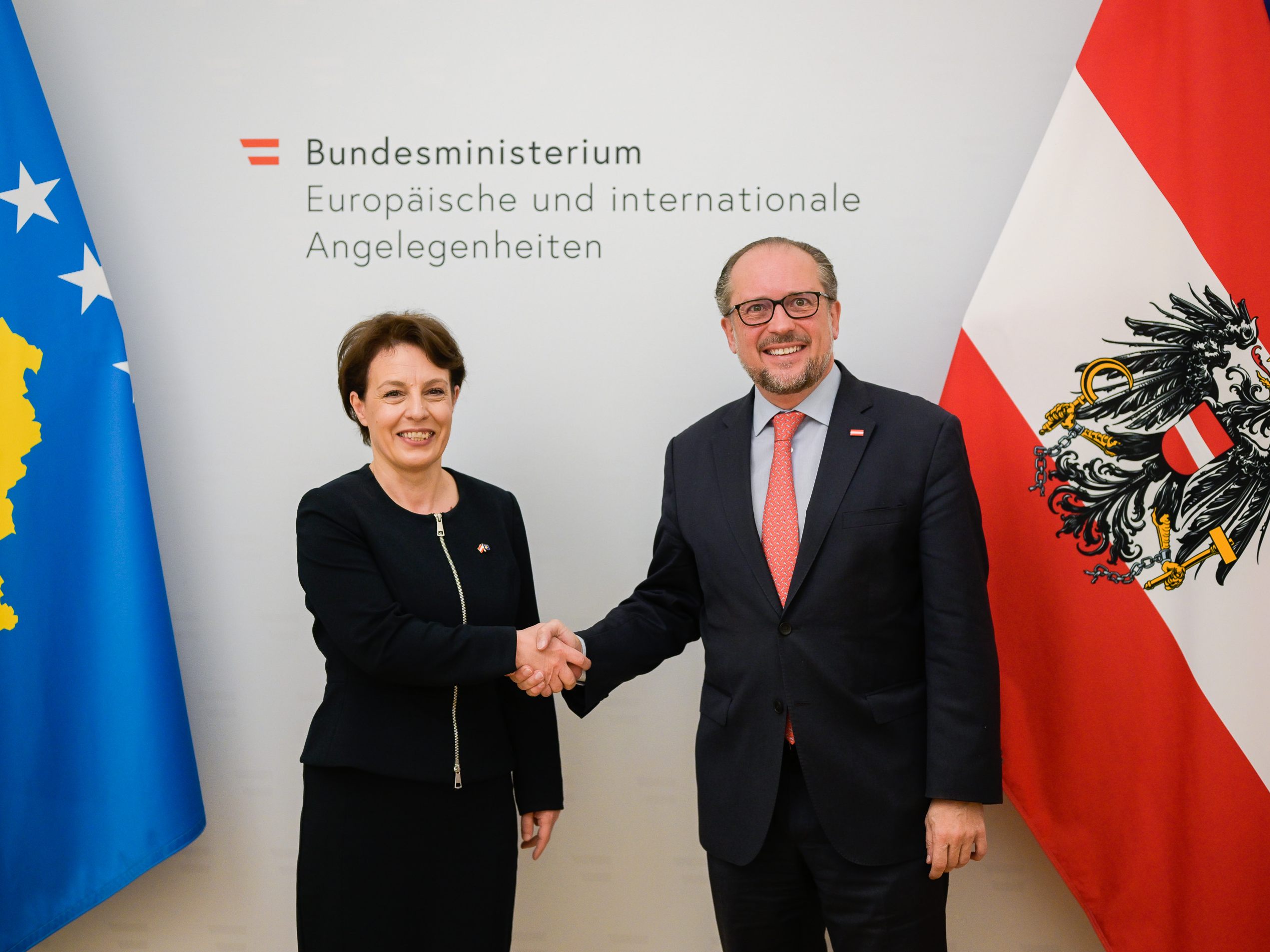 Außenminister Schallenberg und seine kosovarische Amtskollegin Donika Gërvalla-Schwarz trafen sich in Wien.