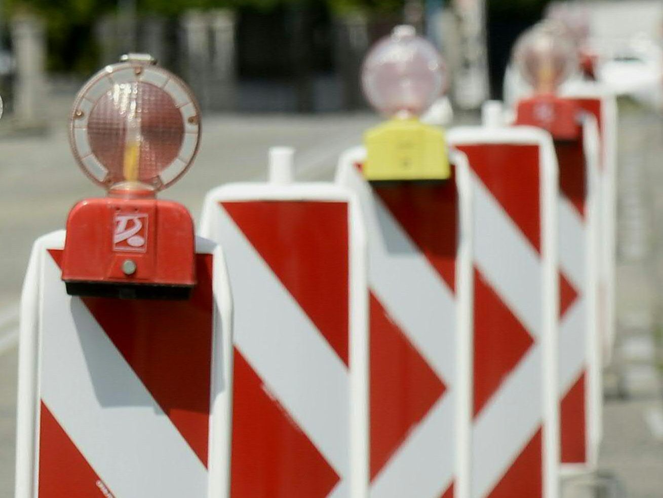 In Wien-Ottakring werden Gehsteiginstandsetzungsarbeiten durchgeführt.