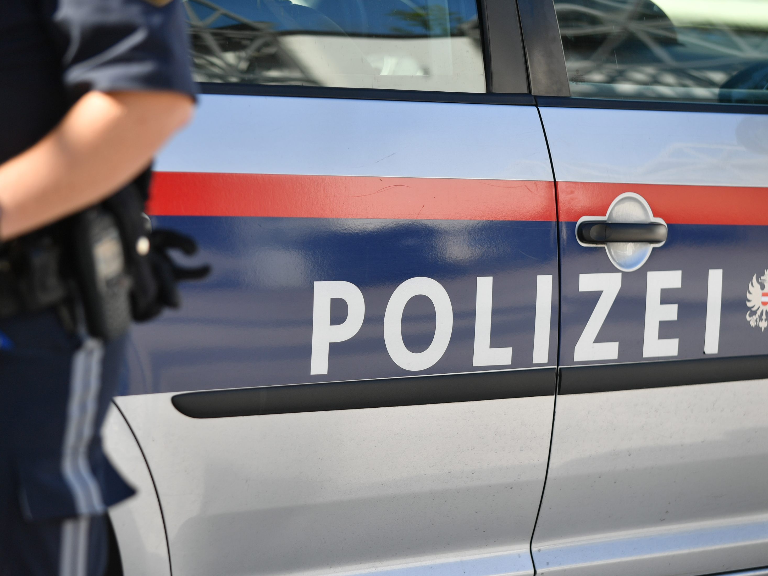 Die Polizei fasste am Wiener Praterstern einen Kokain-Dealer auf frischer Tat. Die Polizei fasste am Wiener Praterstern einen Kokain-Dealer auf frischer Tat.