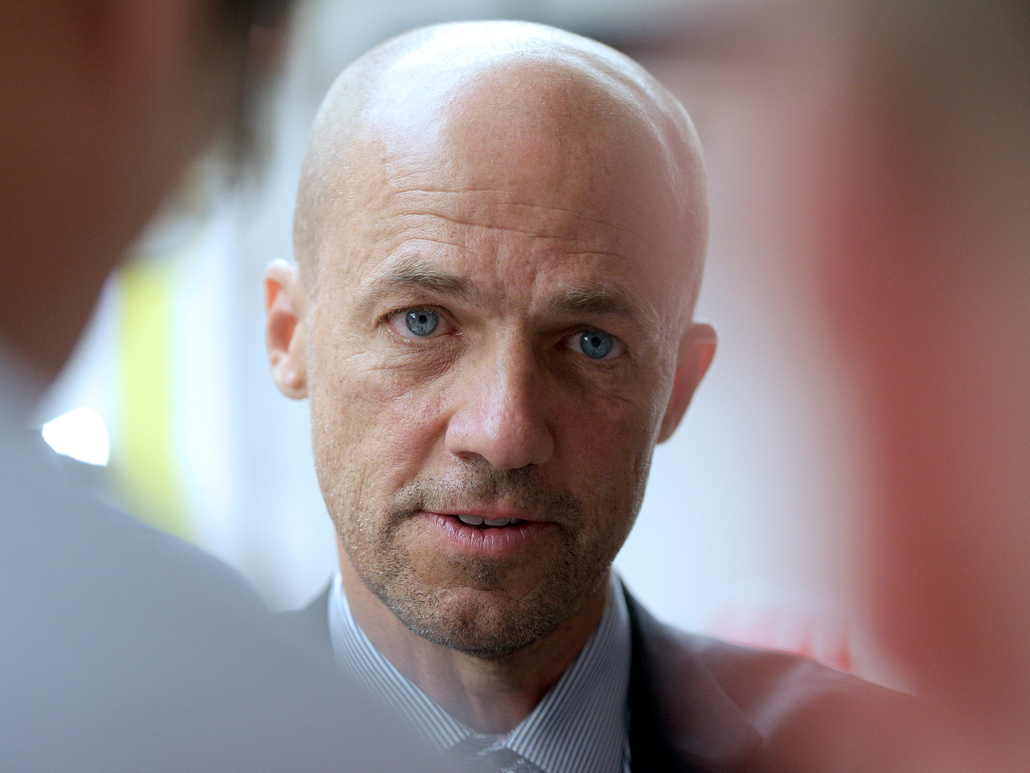 Asyl-Anwalt Wilfried Embacher erhält den Ferdinand-Berger-Preis des DÖW. Asyl-Anwalt Wilfried Embacher erhält den Ferdinand-Berger-Preis des DÖW.